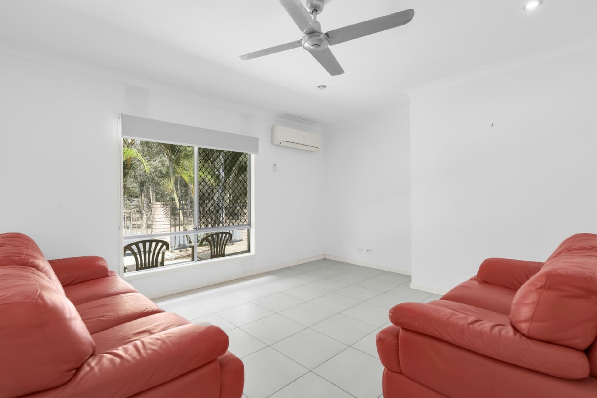 15 Yulia Street Coombabah QLD, Coombabah - Thumbnail 6
