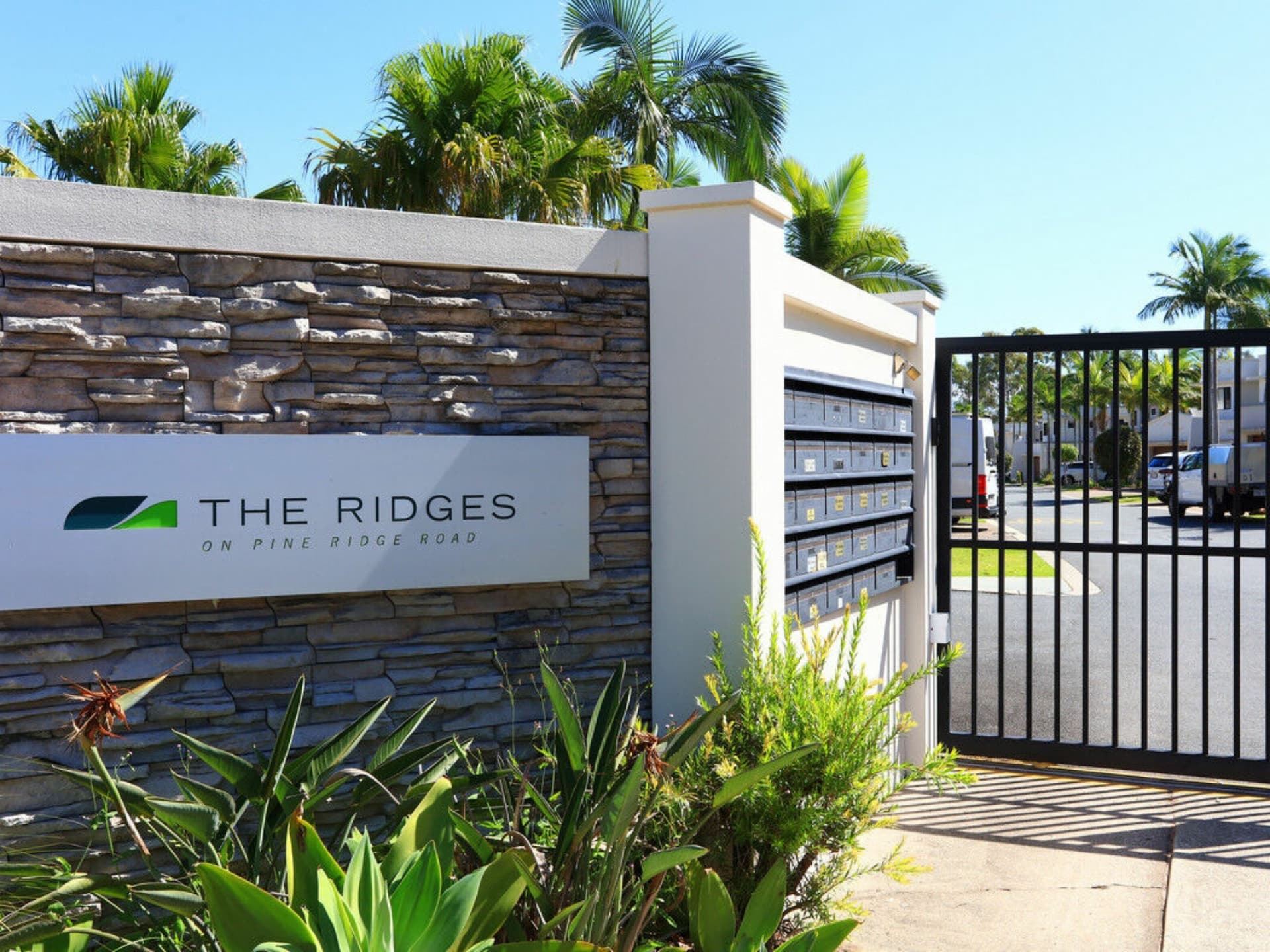21/368 Pine Ridge Road Coombabah QLD, Coombabah - Image 1