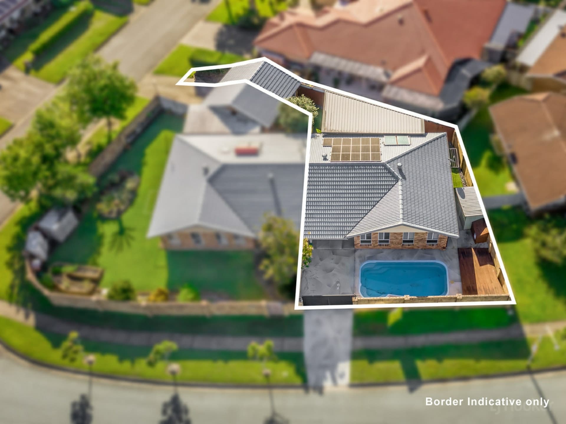 1/15 Brady Drive Coombabah QLD, Coombabah - Thumbnail 2