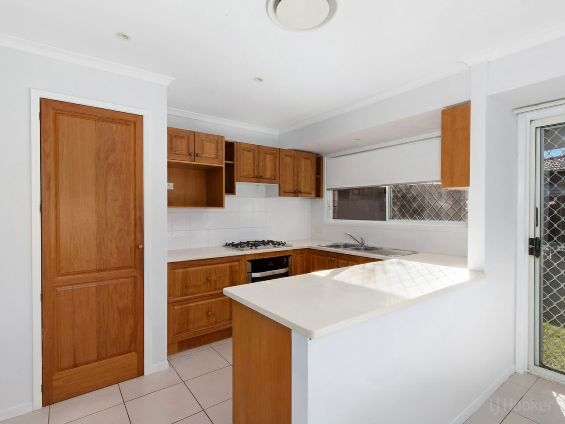 1/15 Brady Drive Coombabah QLD, Coombabah - Thumbnail 3