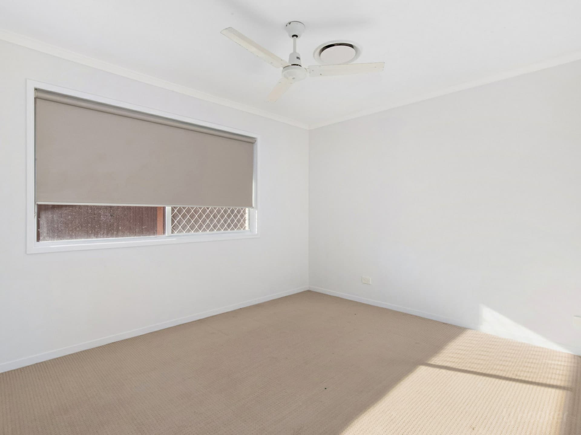 1/15 Brady Drive Coombabah QLD, Coombabah - Thumbnail 8