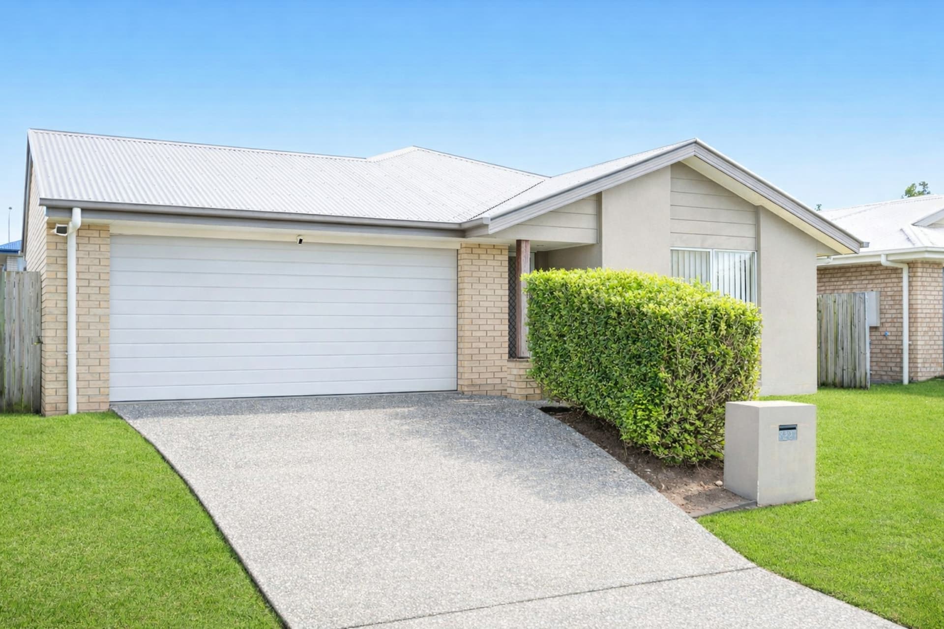 22 Alessandra Circuit Coomera QLD, Coomera - Thumbnail 2