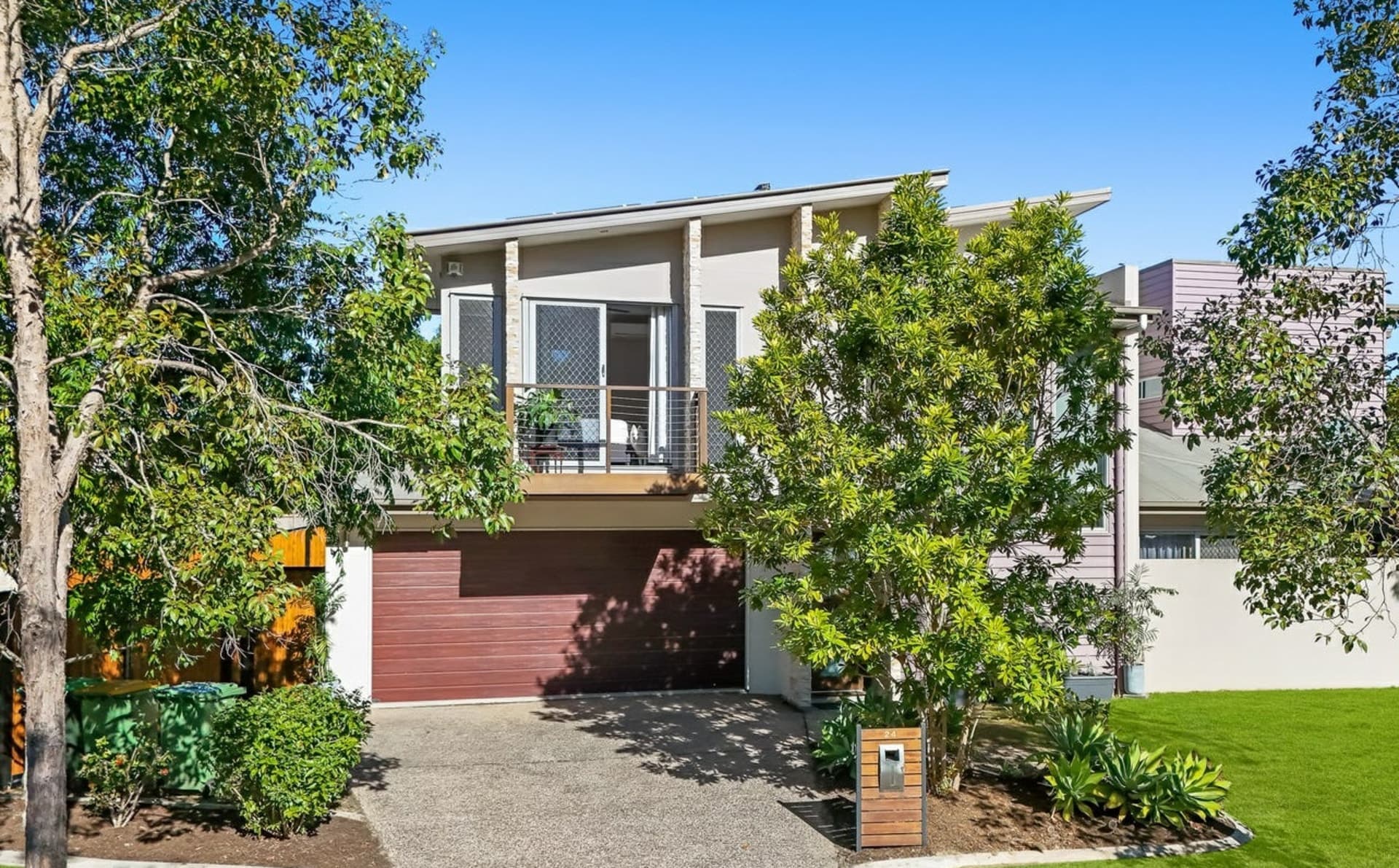 24 Lisa Crescent Coomera QLD, Coomera - Thumbnail 2