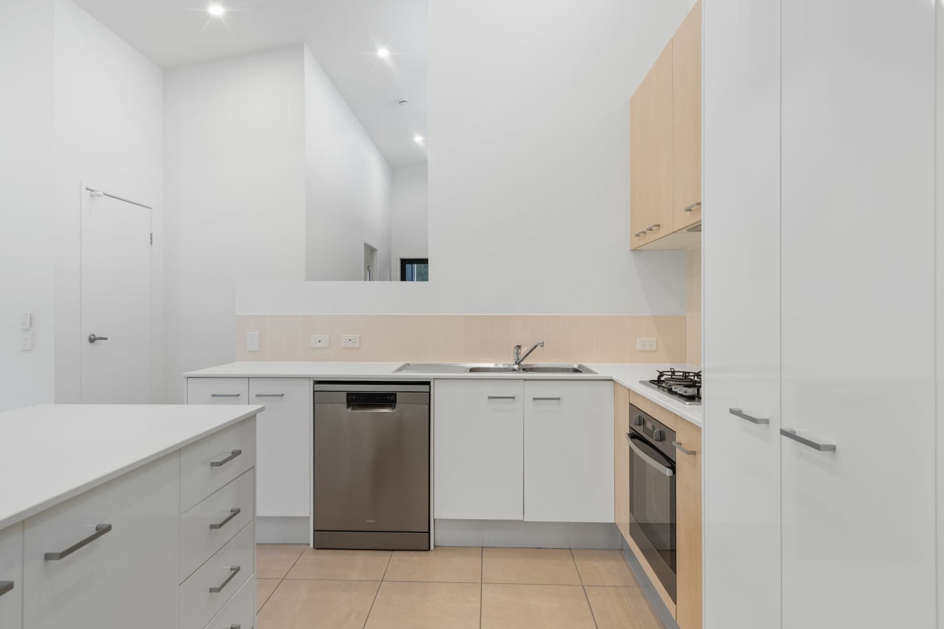 21 Red Gum Terrace Coomera QLD, Coomera - Thumbnail 7