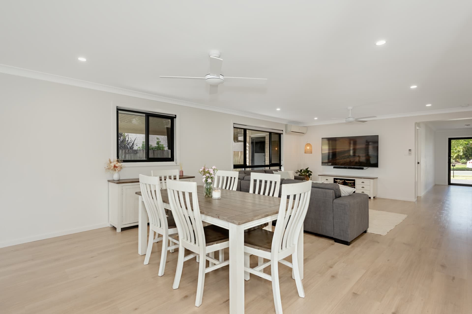 19 Orlando Drive Coomera QLD, Coomera - Thumbnail 6
