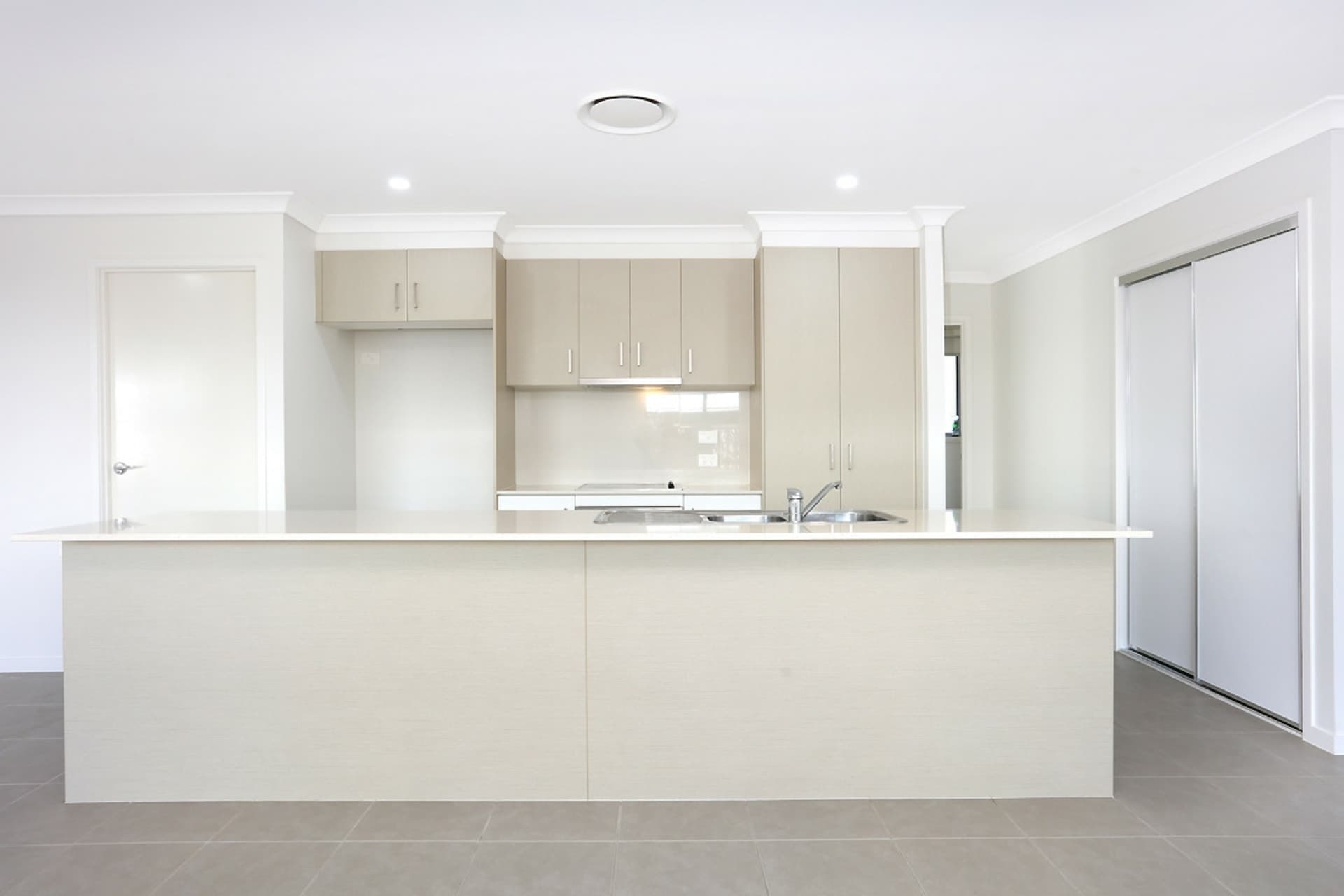 38 Keppel Way Coomera QLD, Coomera - Thumbnail 4