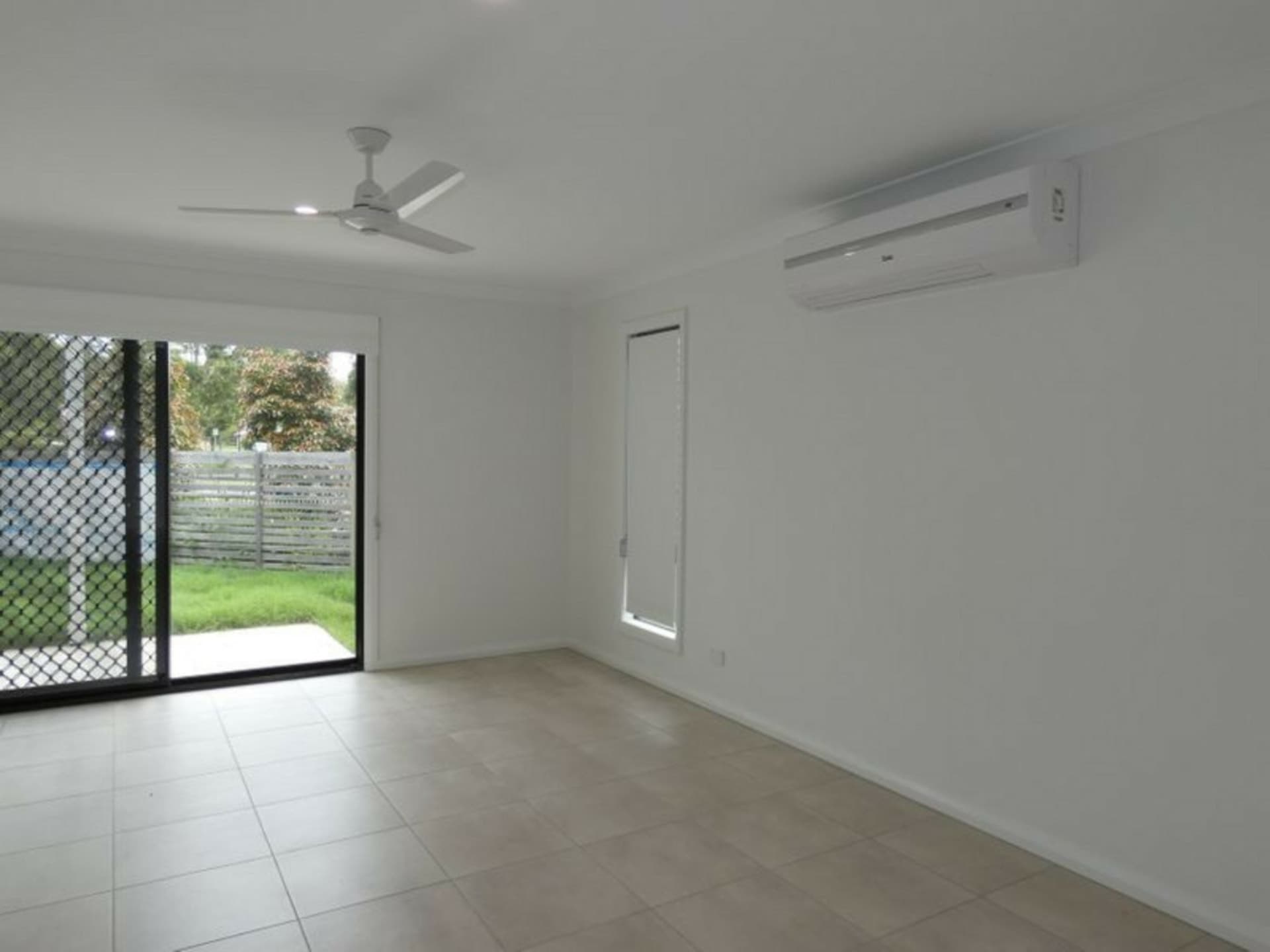 201/1 Christine Drive Coomera QLD, Coomera - Thumbnail 5