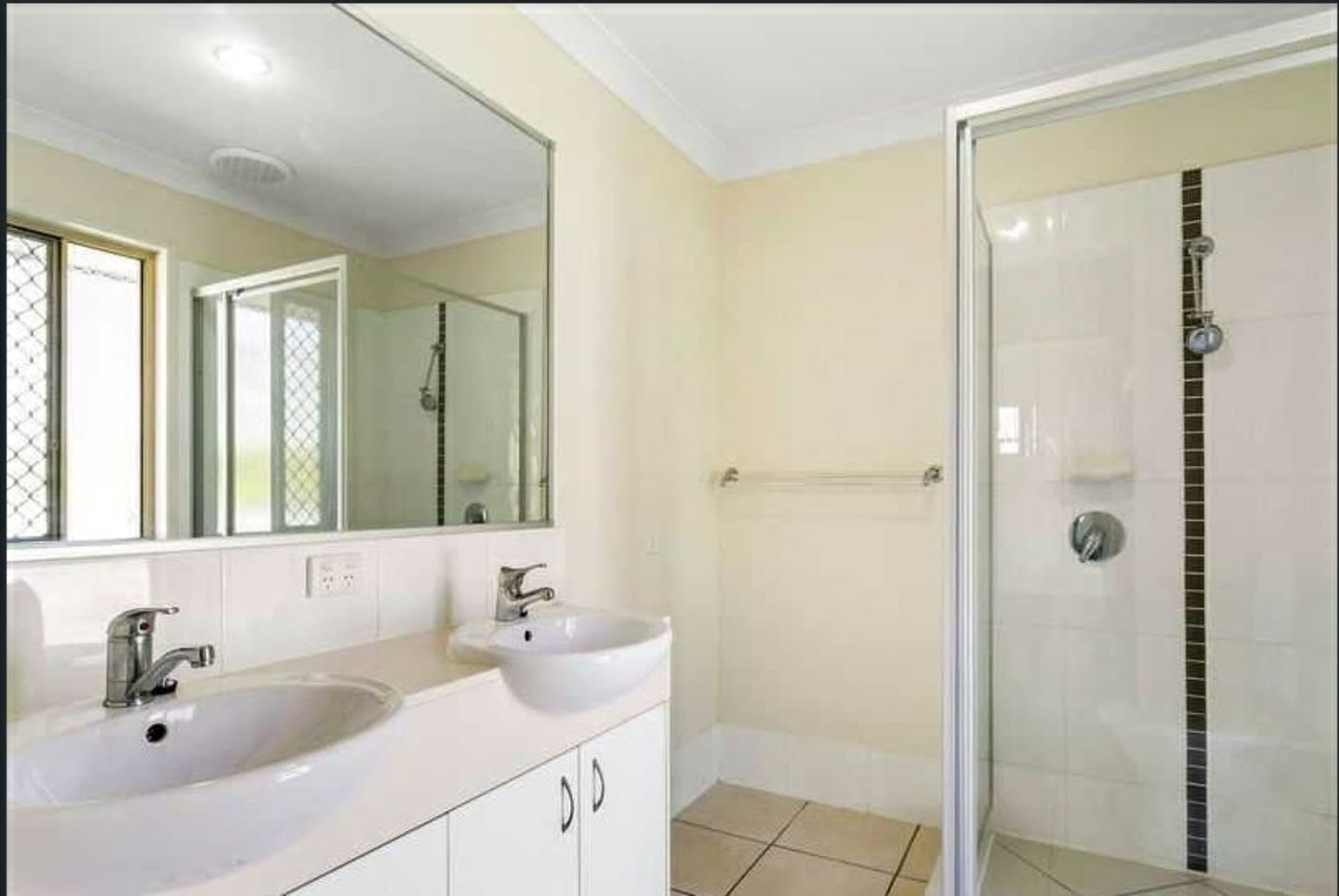12 Madison Road Coomera QLD, Coomera - Thumbnail 7