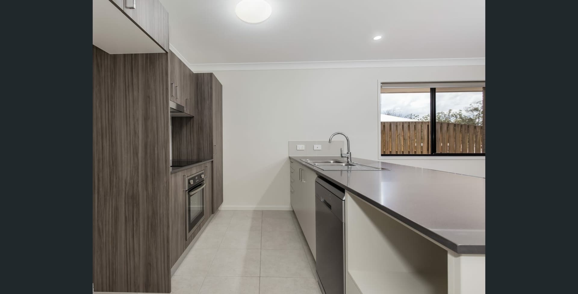 21 Altair Street Coomera QLD, Coomera - Thumbnail 3