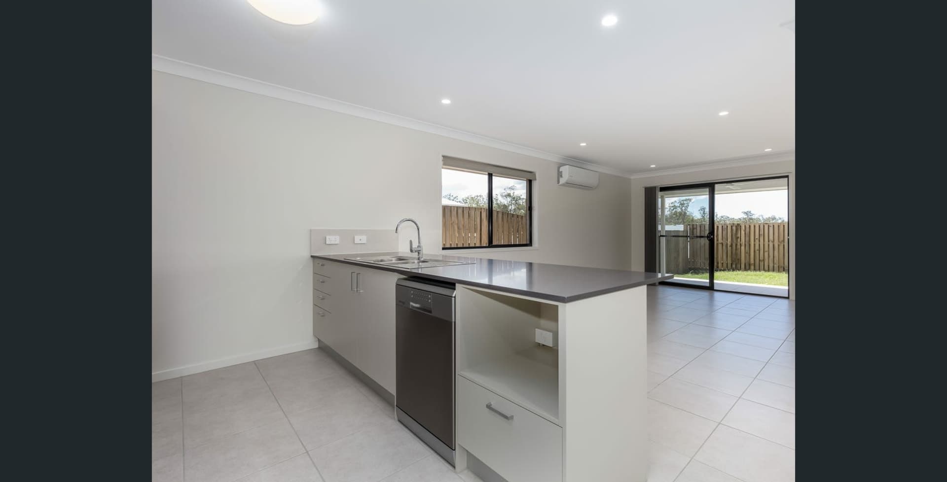 21 Altair Street Coomera QLD, Coomera - Thumbnail 5