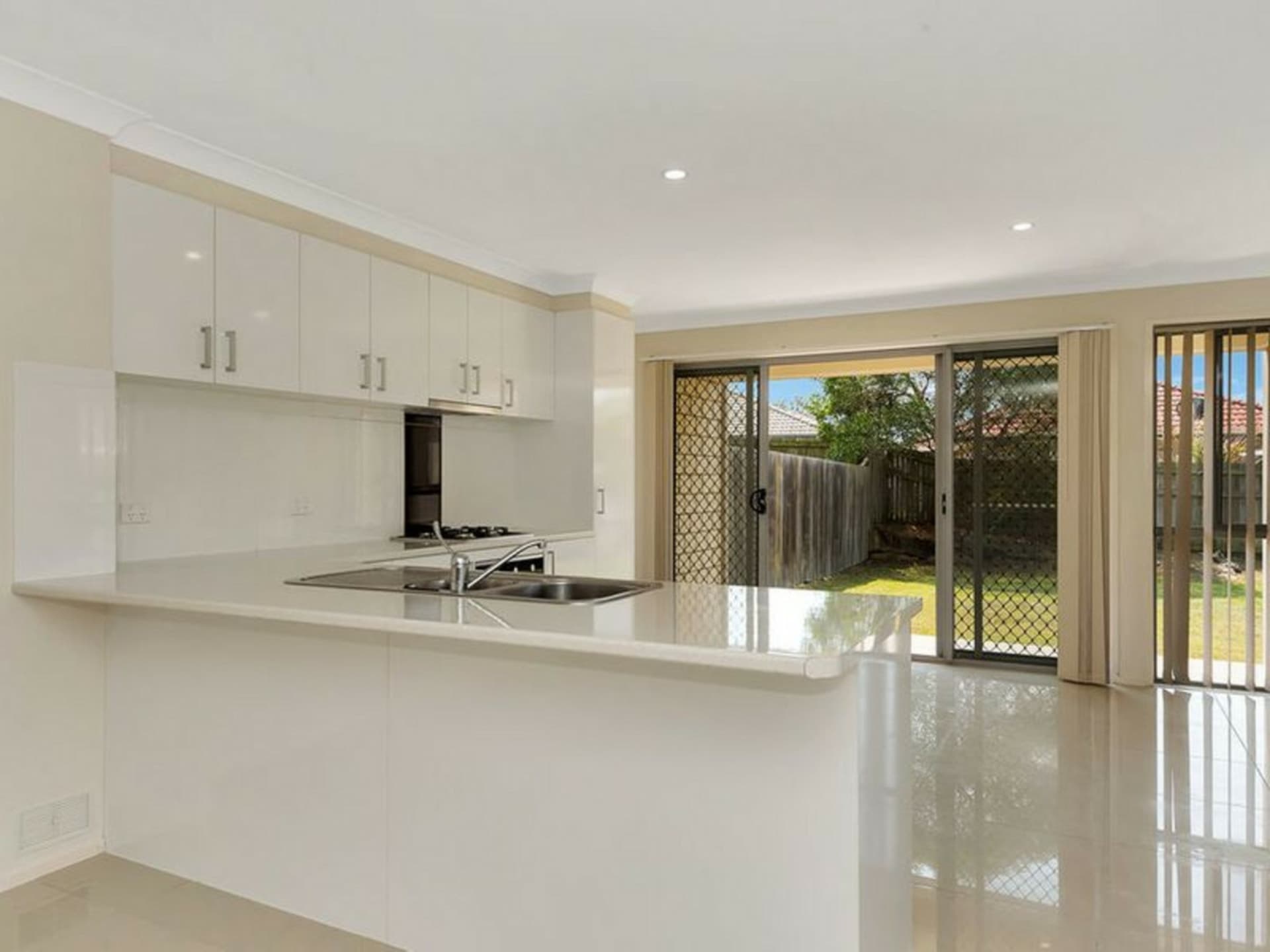 50b Bellagio Crescent Coomera QLD, Coomera - Thumbnail 5