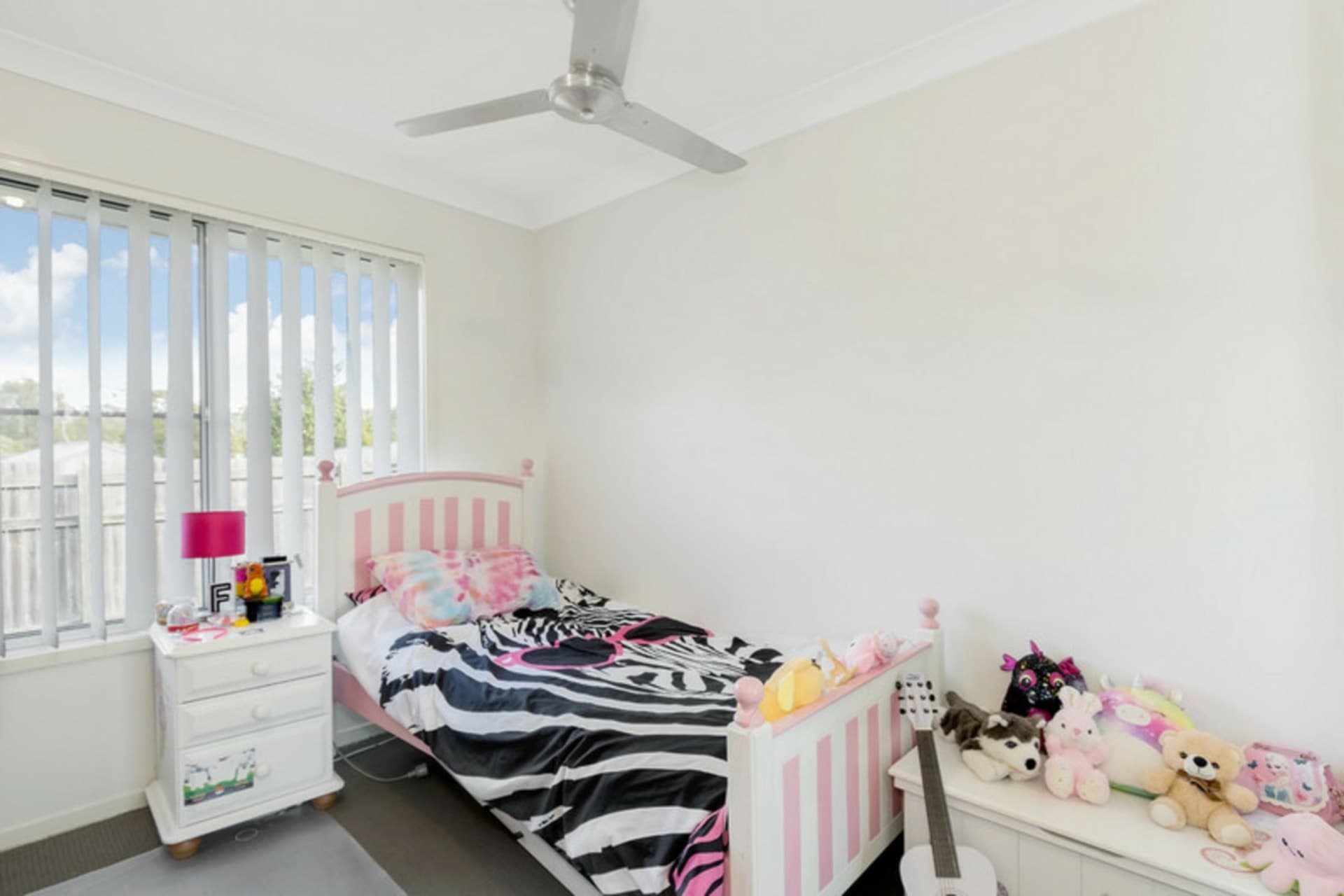 68 Cirrus Way Coomera QLD, Coomera - Thumbnail 3