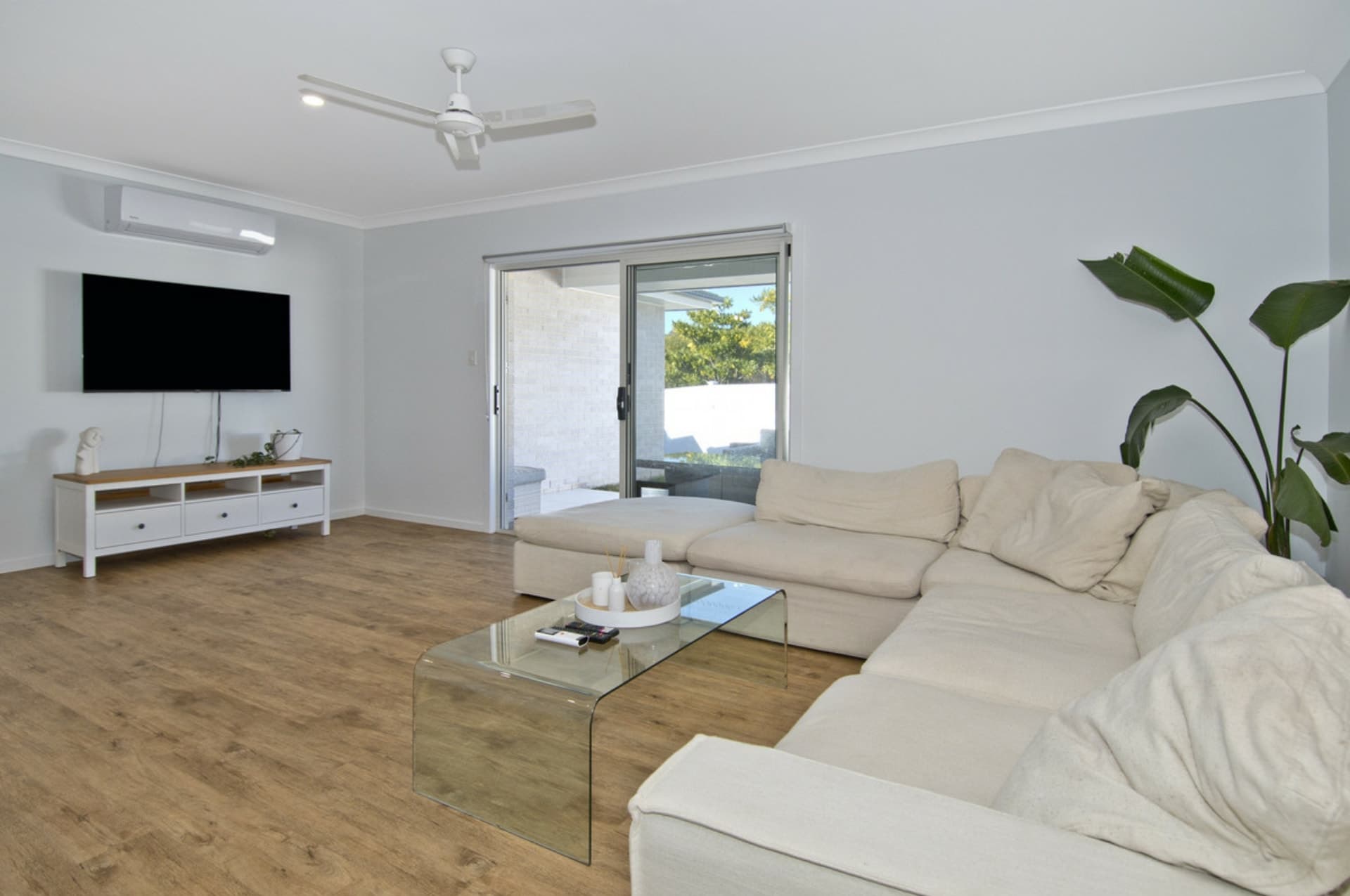 1 Taurus Circuit Coomera QLD, Coomera - Thumbnail 4
