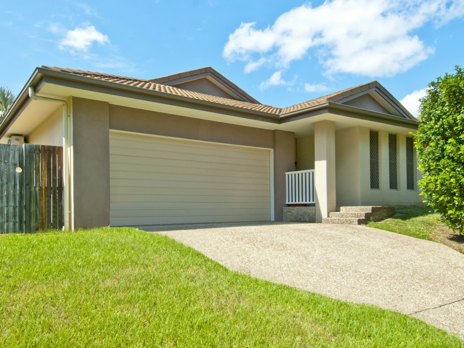 17 Andromeda Drive Coomera QLD, Coomera - Image 1