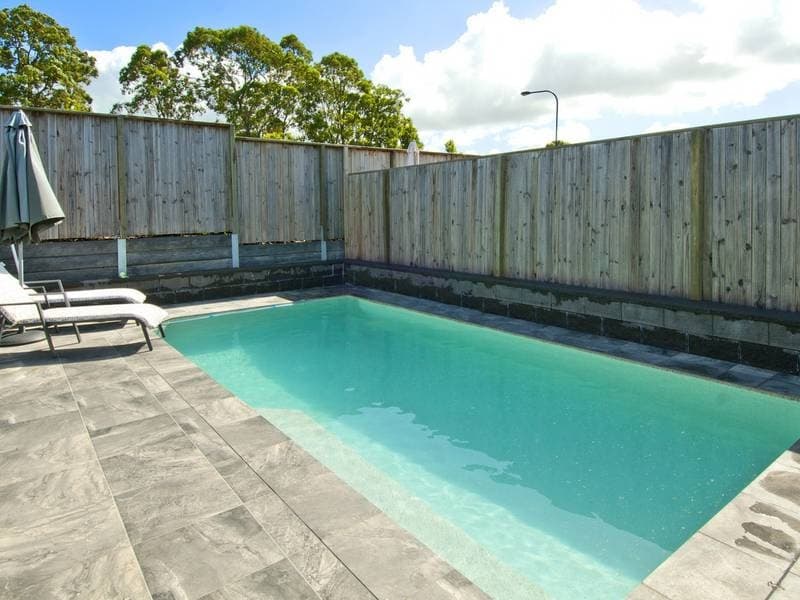 15 Challenger Way Coomera QLD, Coomera - Image 1