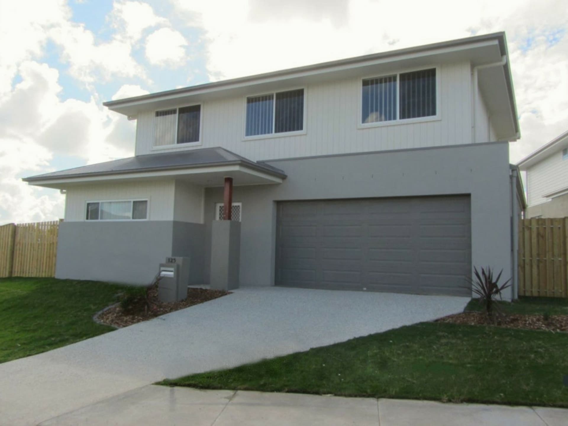 125 O'Reilly Drive Coomera QLD, Coomera - Thumbnail 2