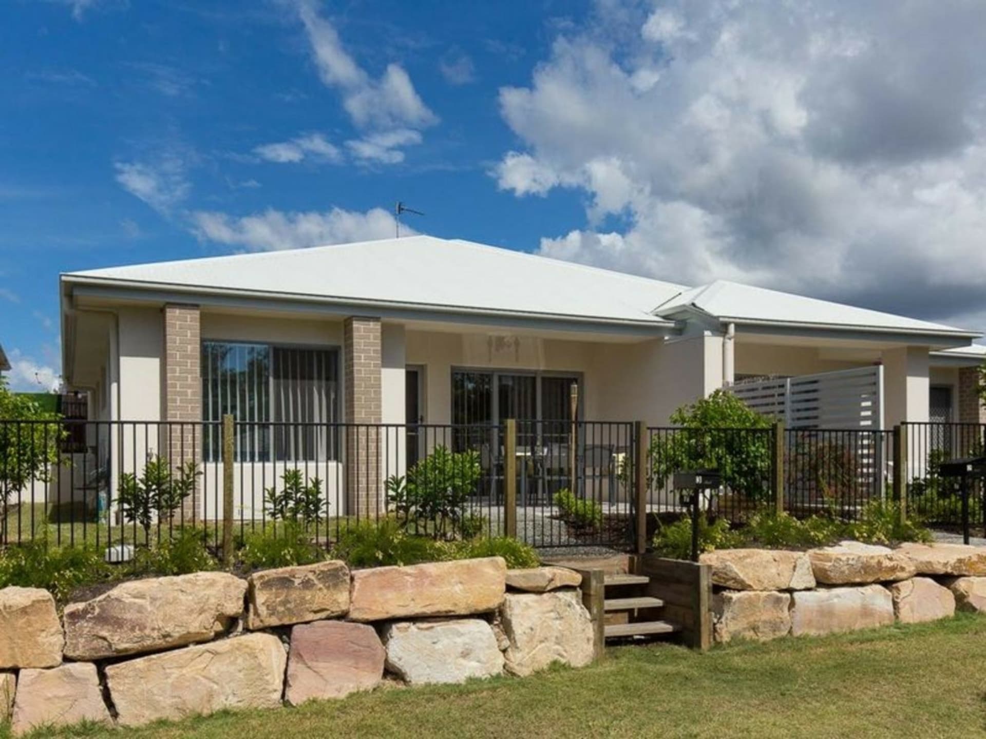 3/7 Wild Kaiser Road Coomera QLD, Coomera - Thumbnail 2