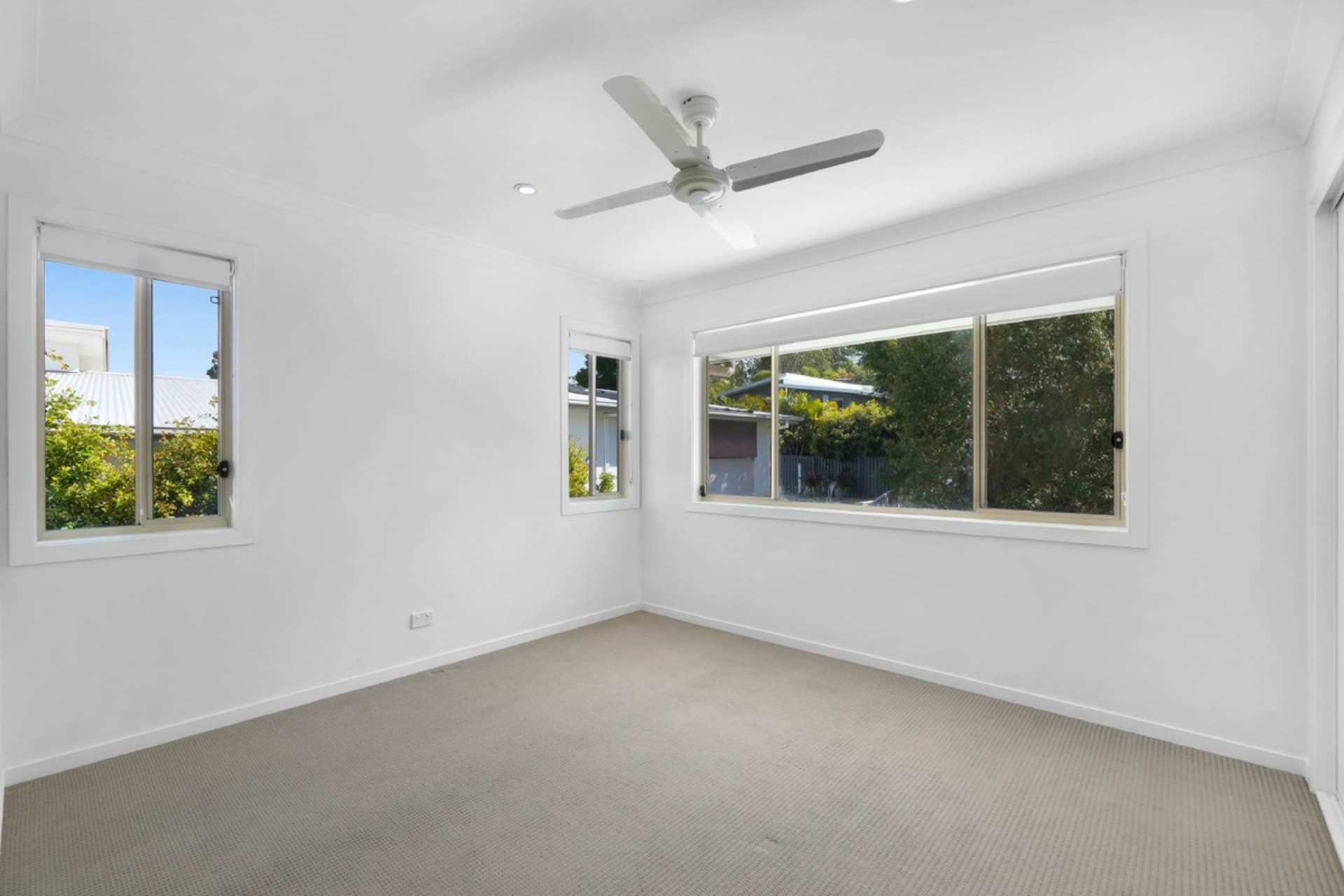 10 Benecia Avenue Coomera Waters QLD, Coomera - Thumbnail 8