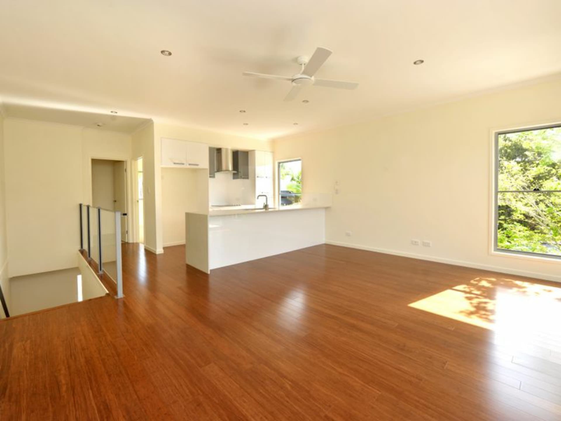 Unit 2/26 Jellicoe Street, Coorparoo, Coorparoo - Thumbnail 3