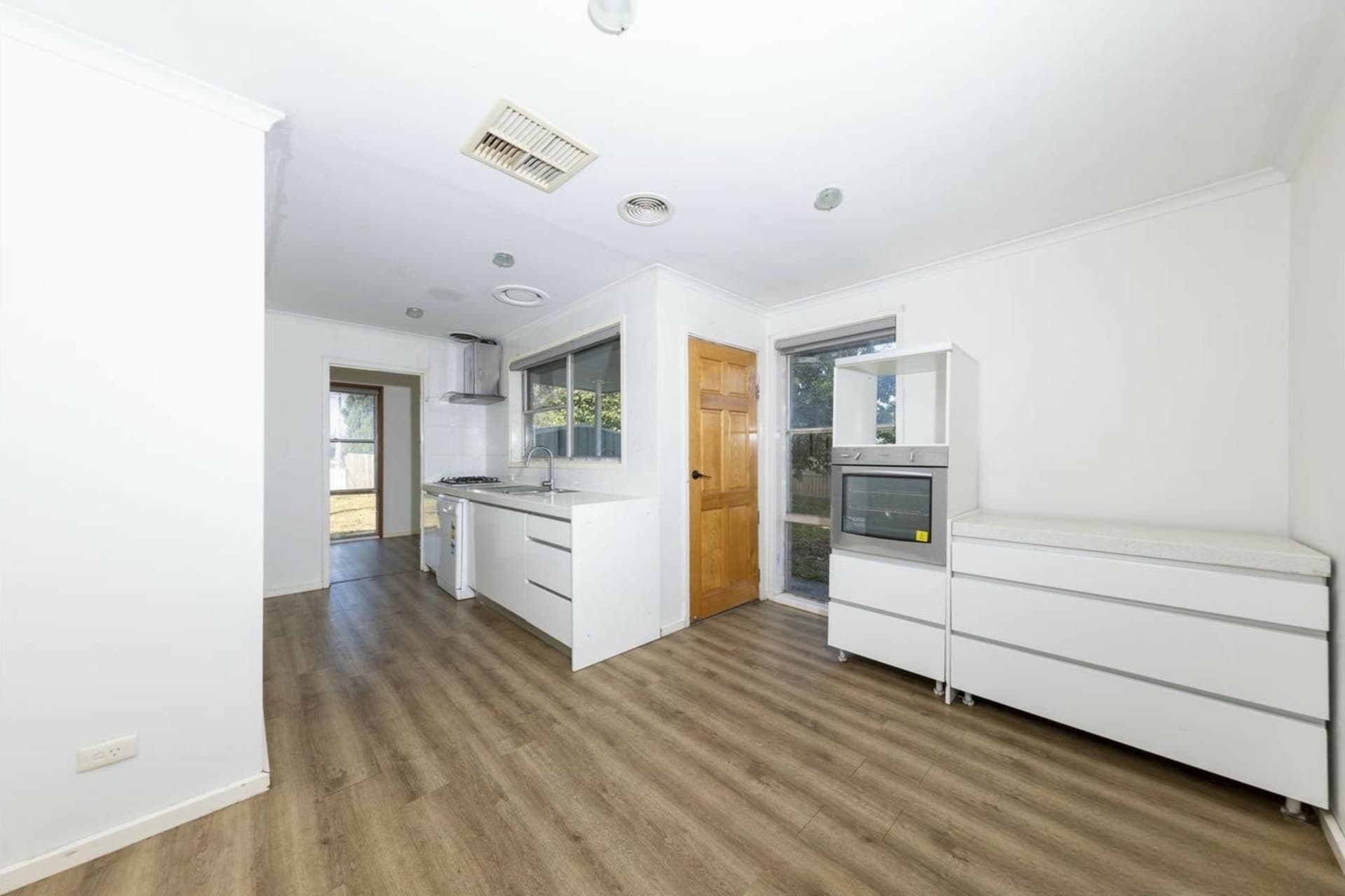 53 Sharland Road Corio VIC, Corio - Thumbnail 4