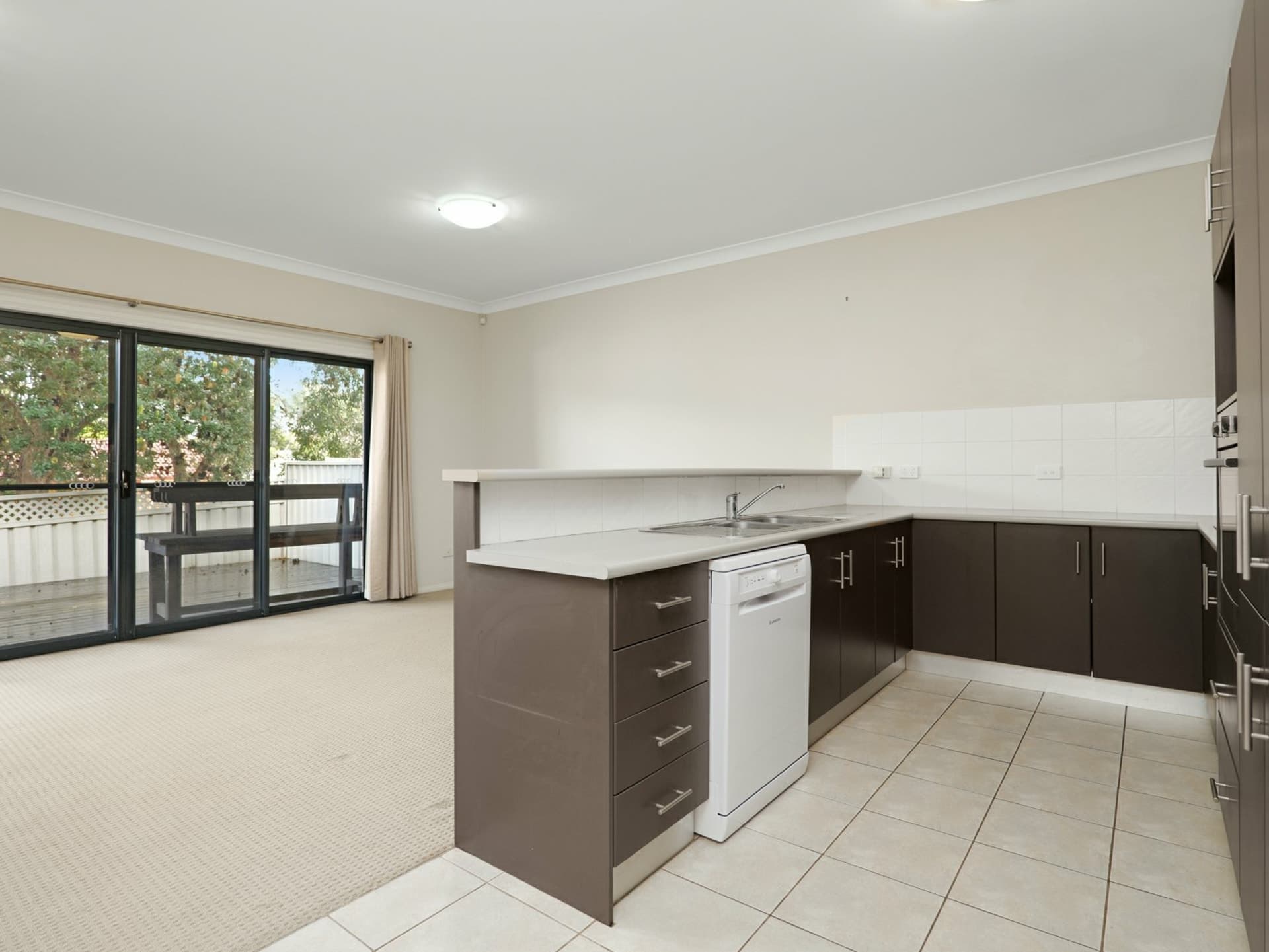 27 Albacore Drive Corlette NSW, Corlette - Thumbnail 7