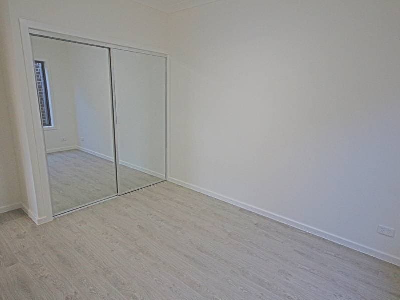 6 Tarrion Rise Craigieburn VIC, Craigieburn - Thumbnail 7
