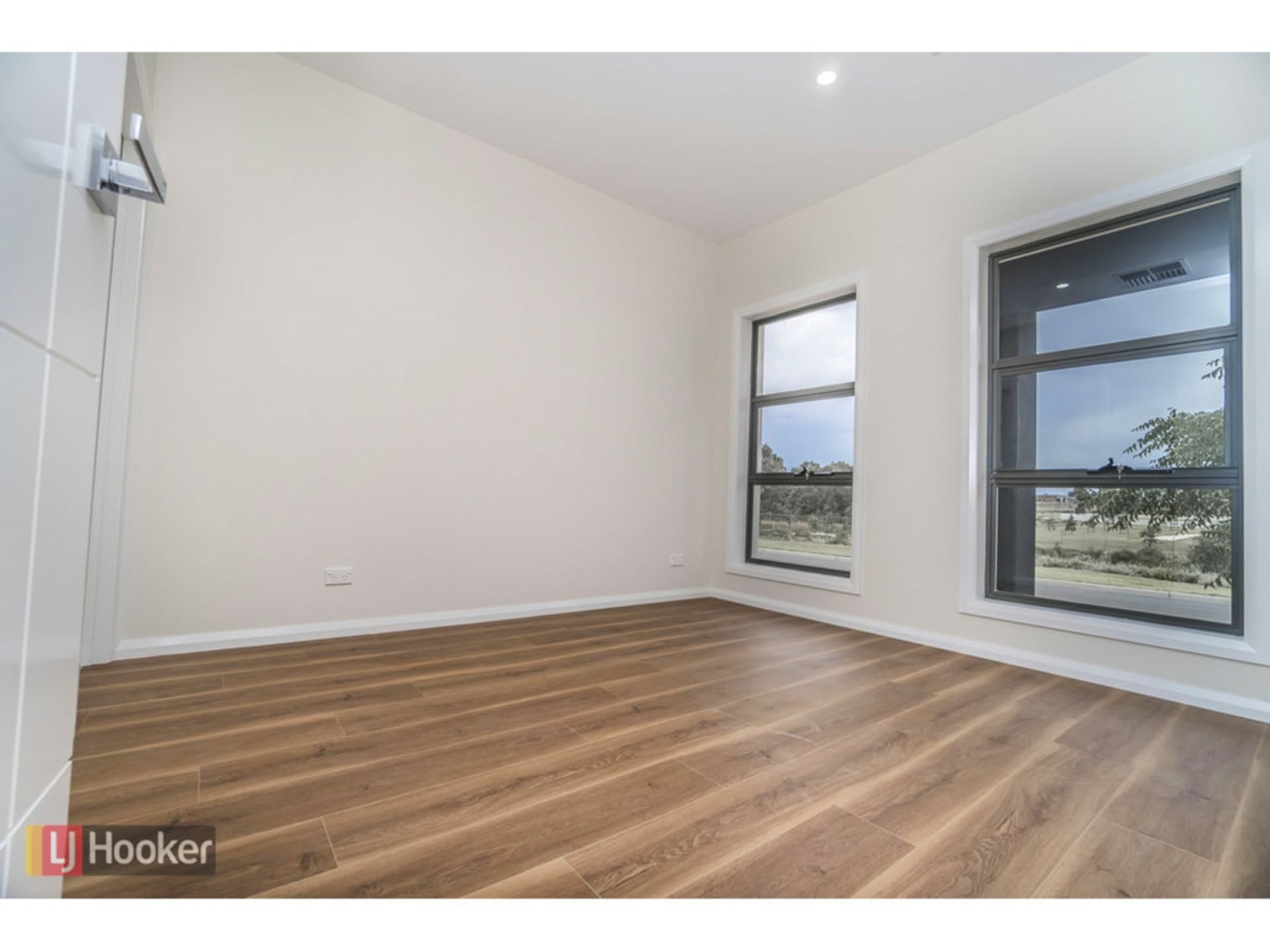 76 Gallantry Avenue Craigieburn VIC, Craigieburn - Thumbnail 6