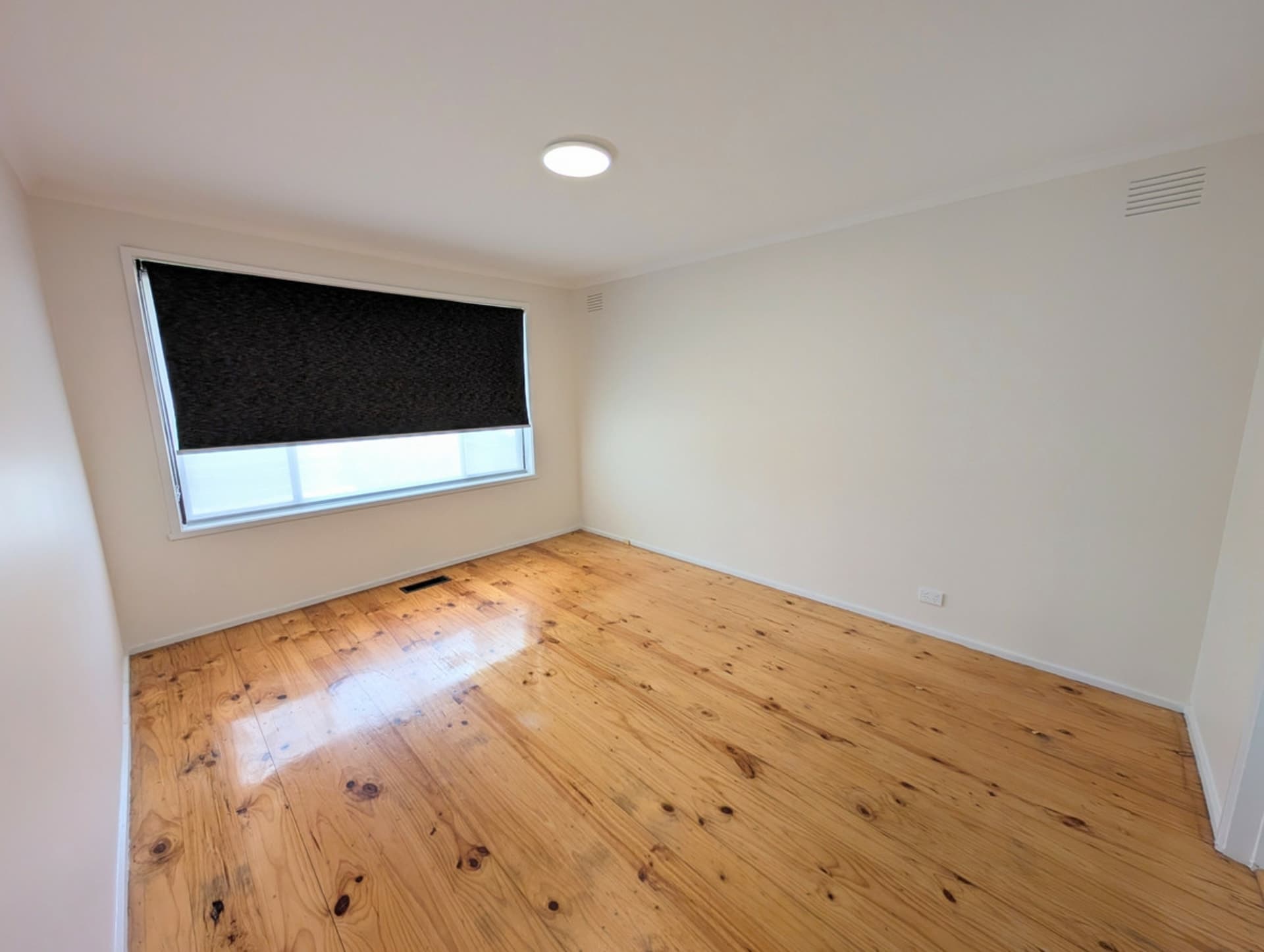 48 Langdon Crescent Craigieburn VIC, Craigieburn - Thumbnail 4