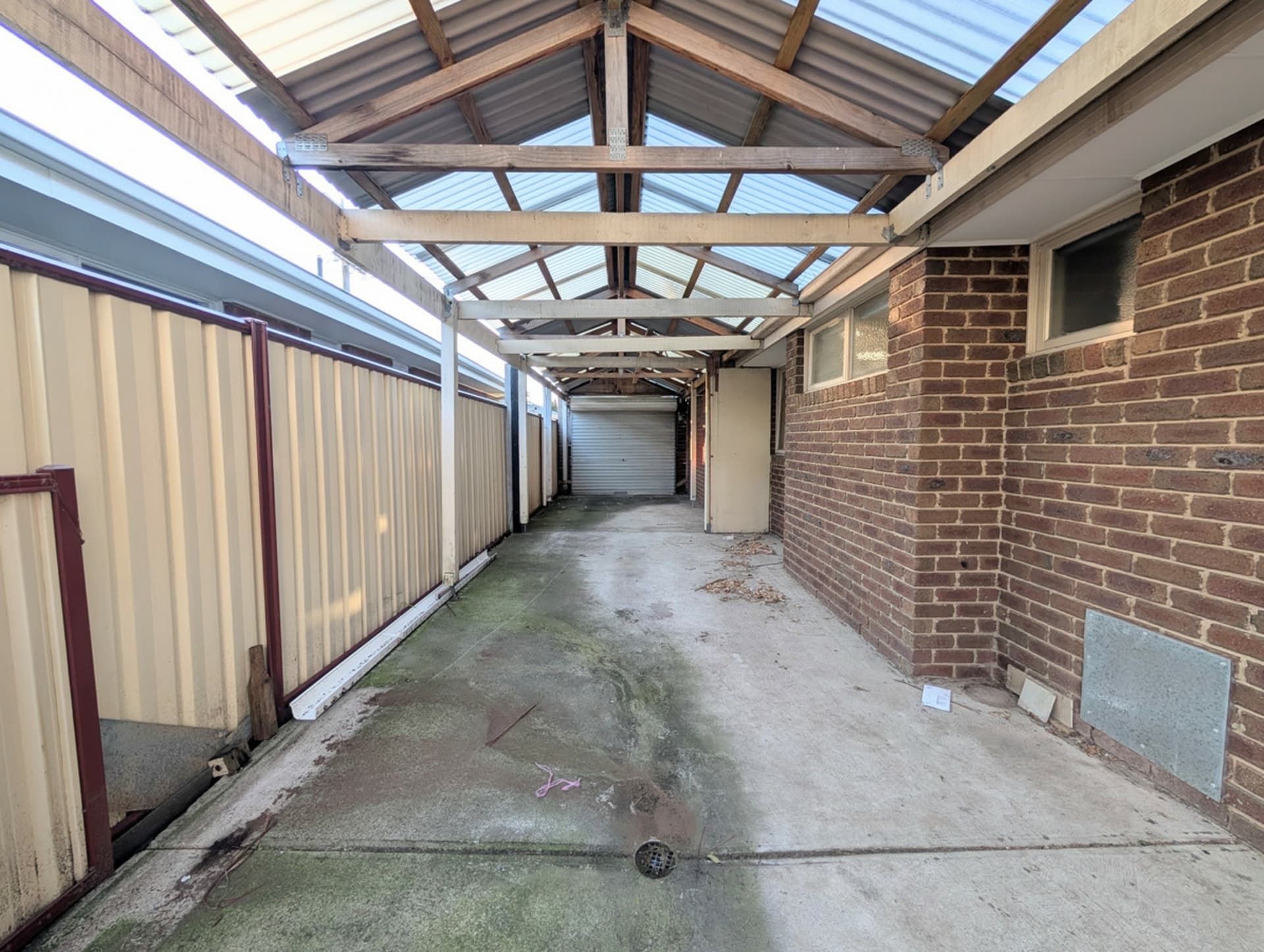 1 Yarcombe Crescent Craigieburn VIC, Craigieburn - Image 1