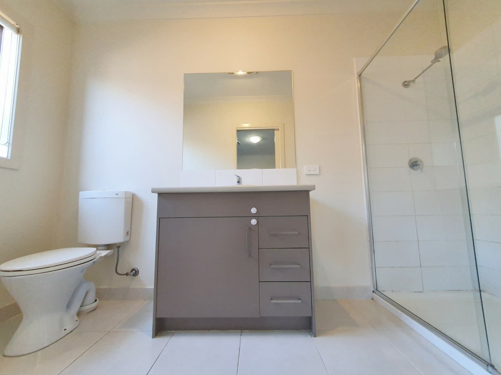 121 Moor Park Drive Craigieburn VIC, Craigieburn - Thumbnail 8