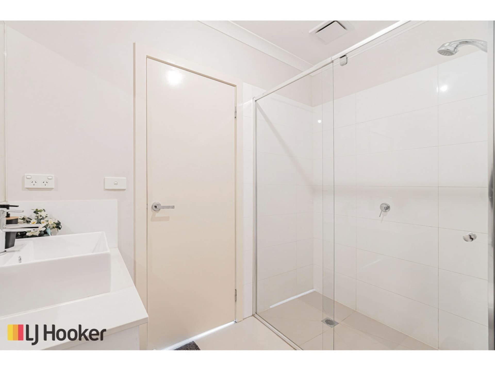 12/3, Craigieburn - Thumbnail 6
