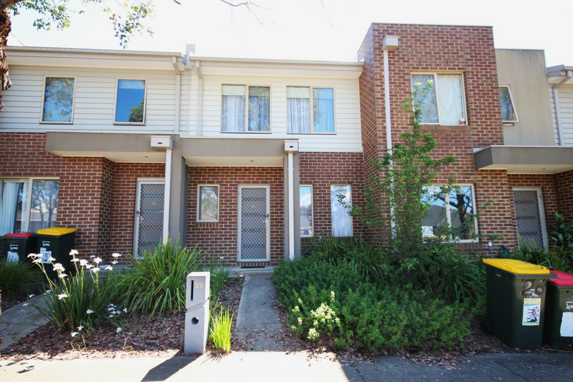 27/29 Ardsley Circuit Craigieburn VIC, Craigieburn - Thumbnail 2