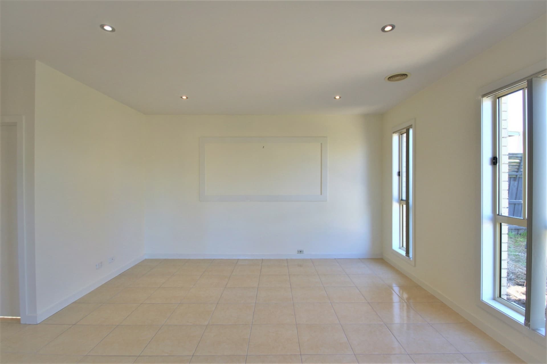 25 Northstead Way Craigieburn VIC, Craigieburn - Thumbnail 5