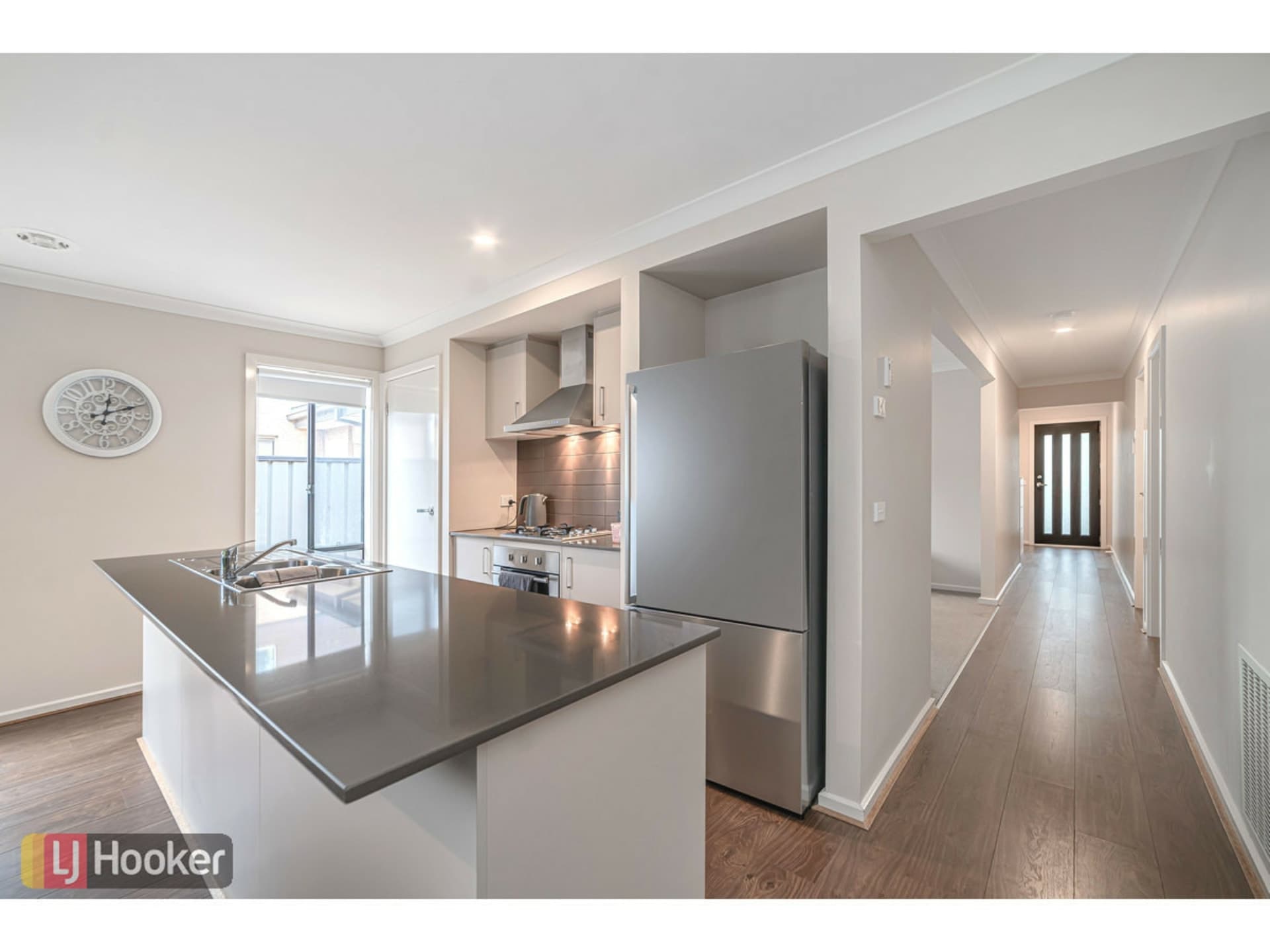 31 Streamside Drive Craigieburn VIC, Craigieburn - Thumbnail 6