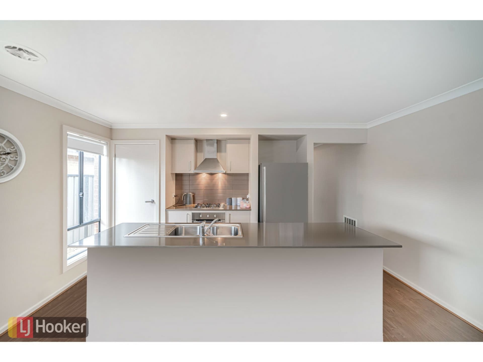 31 Streamside Drive Craigieburn VIC, Craigieburn - Thumbnail 7