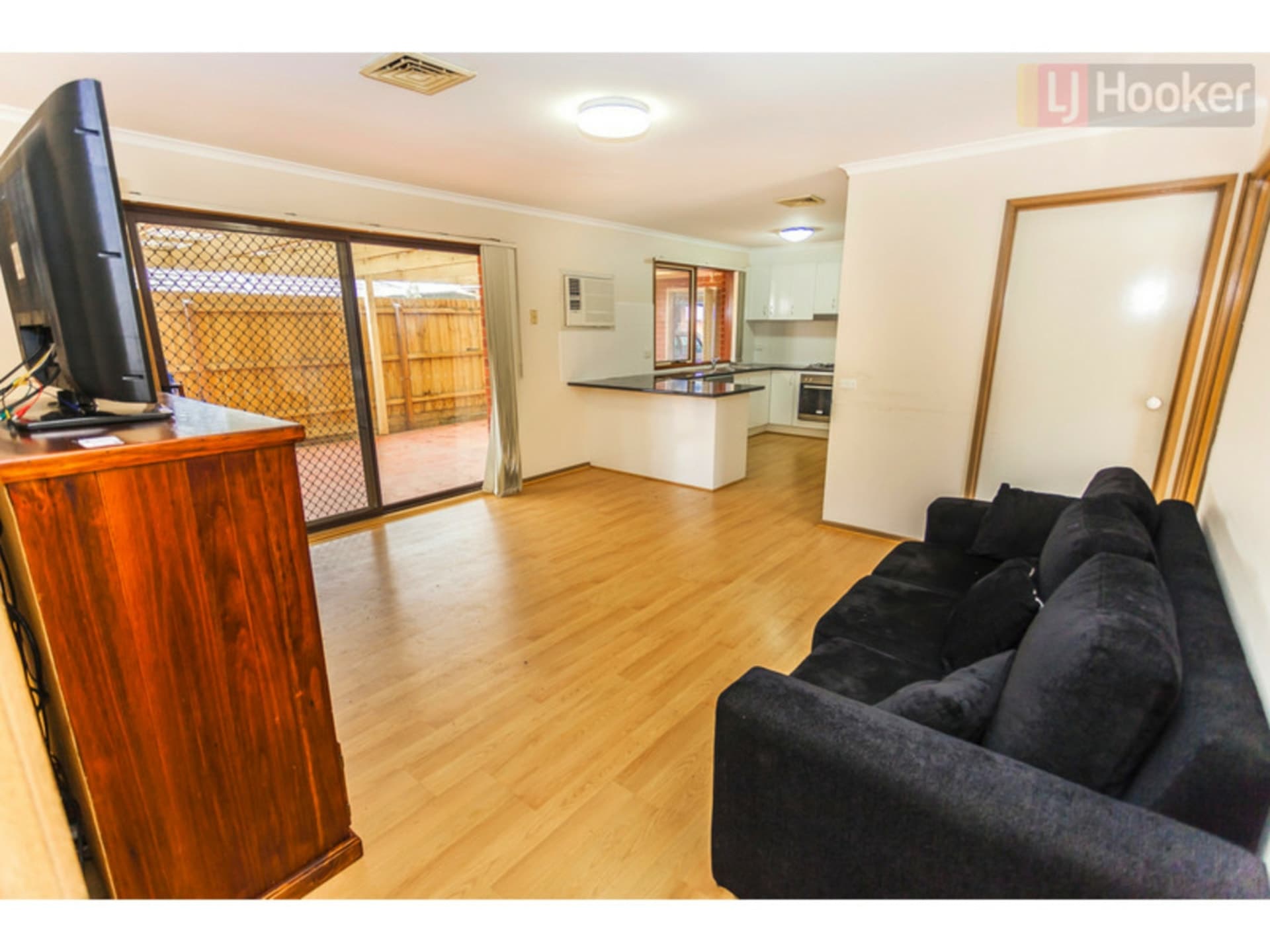 10 Crawley Court Craigieburn VIC, Craigieburn - Thumbnail 5