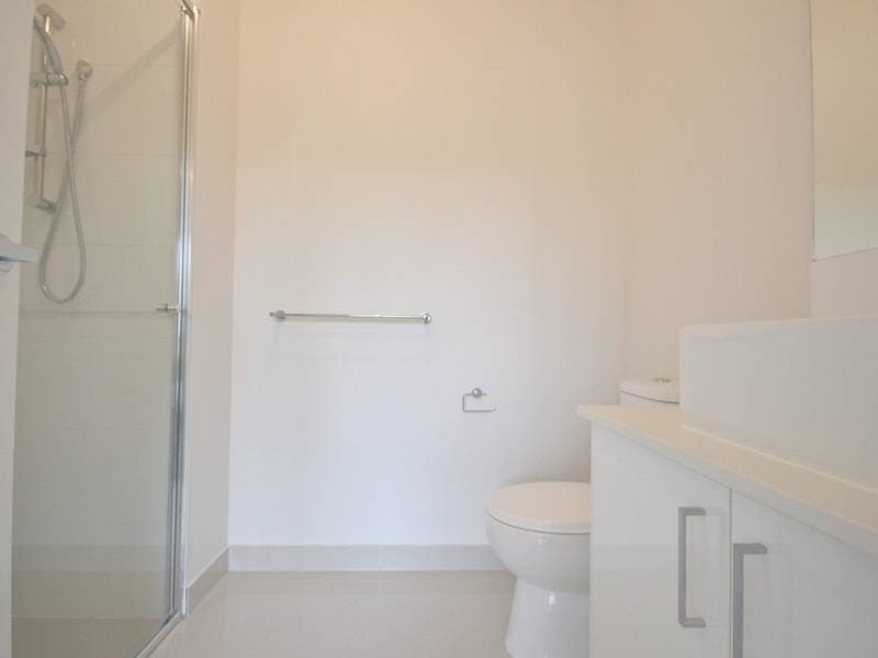 12/3, Craigieburn - Thumbnail 6