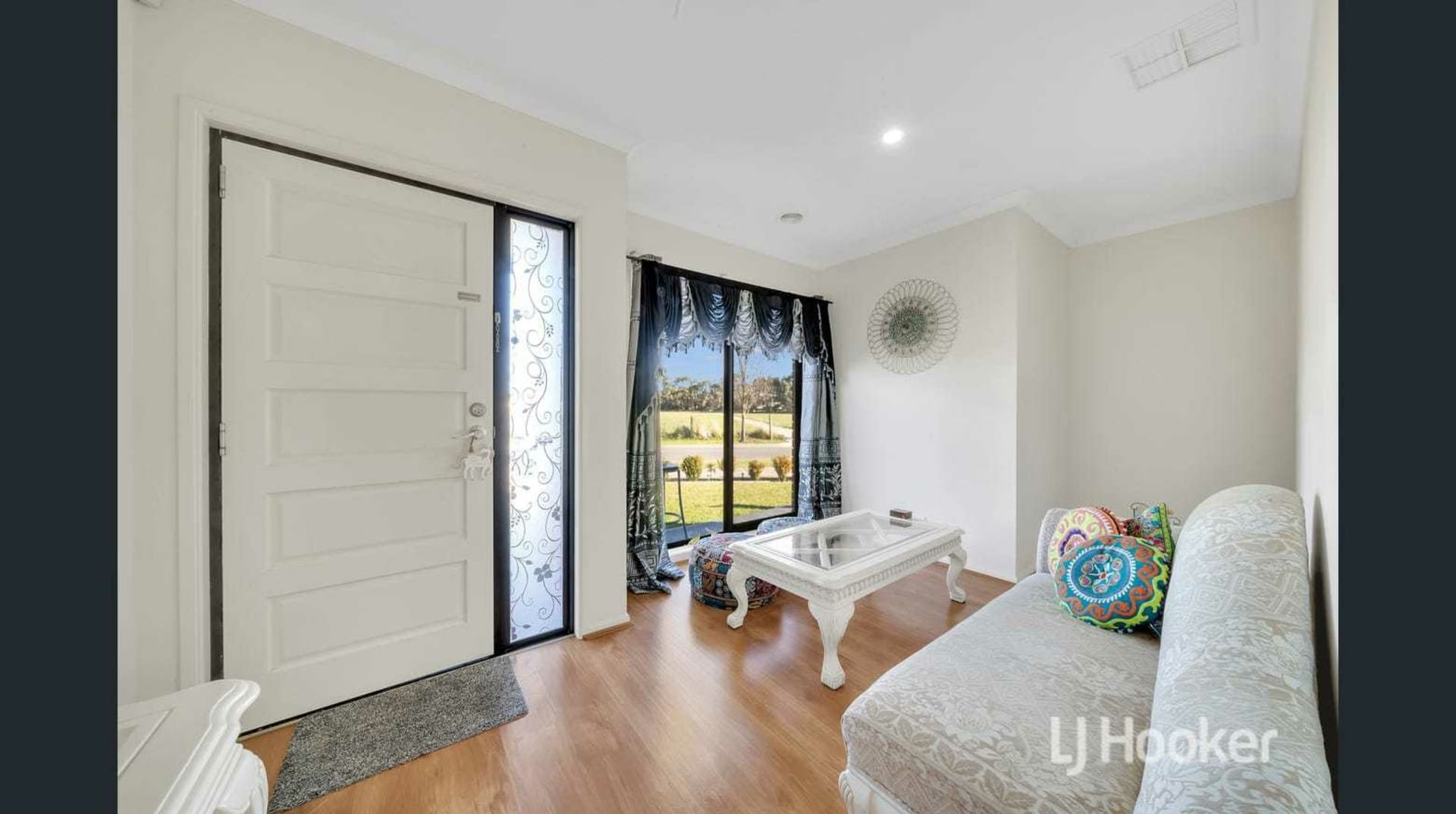 33 Mariposa Grove Cranbourne VIC, Cranbourne - Thumbnail 5