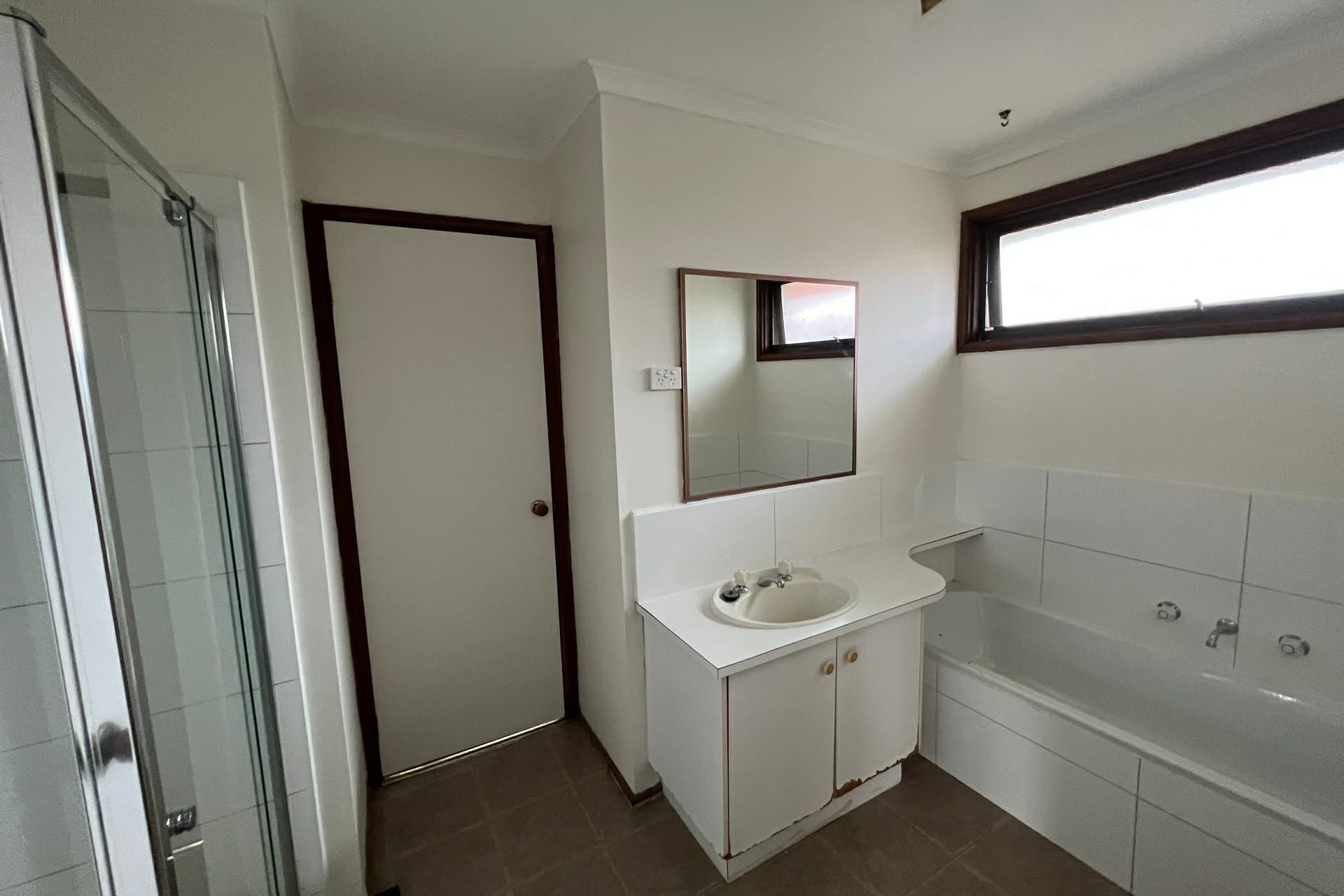8 Martin Place Cranbourne VIC, Cranbourne - Thumbnail 7