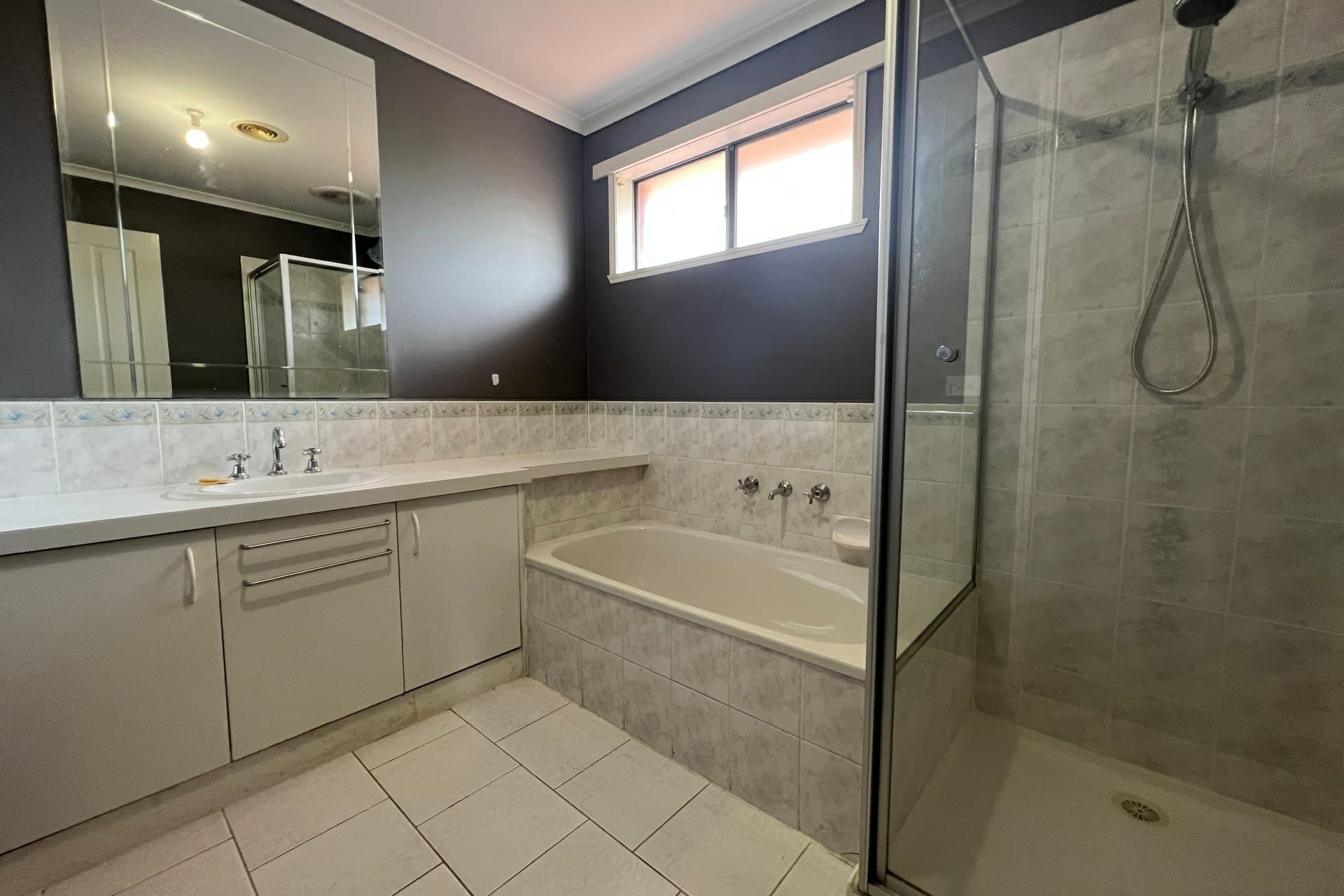 14 Alamanda Way Cranbourne VIC, Cranbourne North - Thumbnail 6