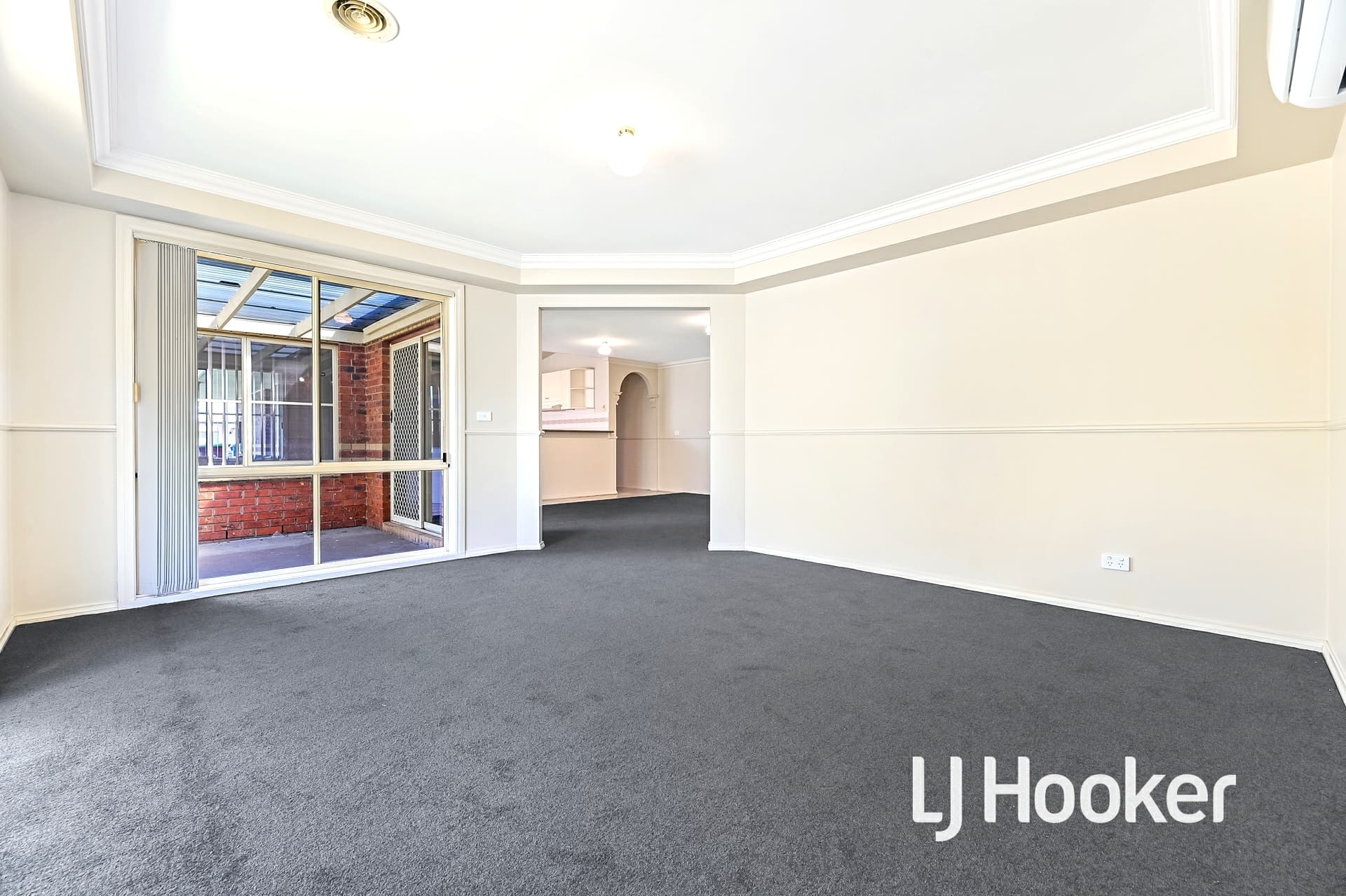 8 Glade Court Cranbourne VIC, Cranbourne - Thumbnail 5