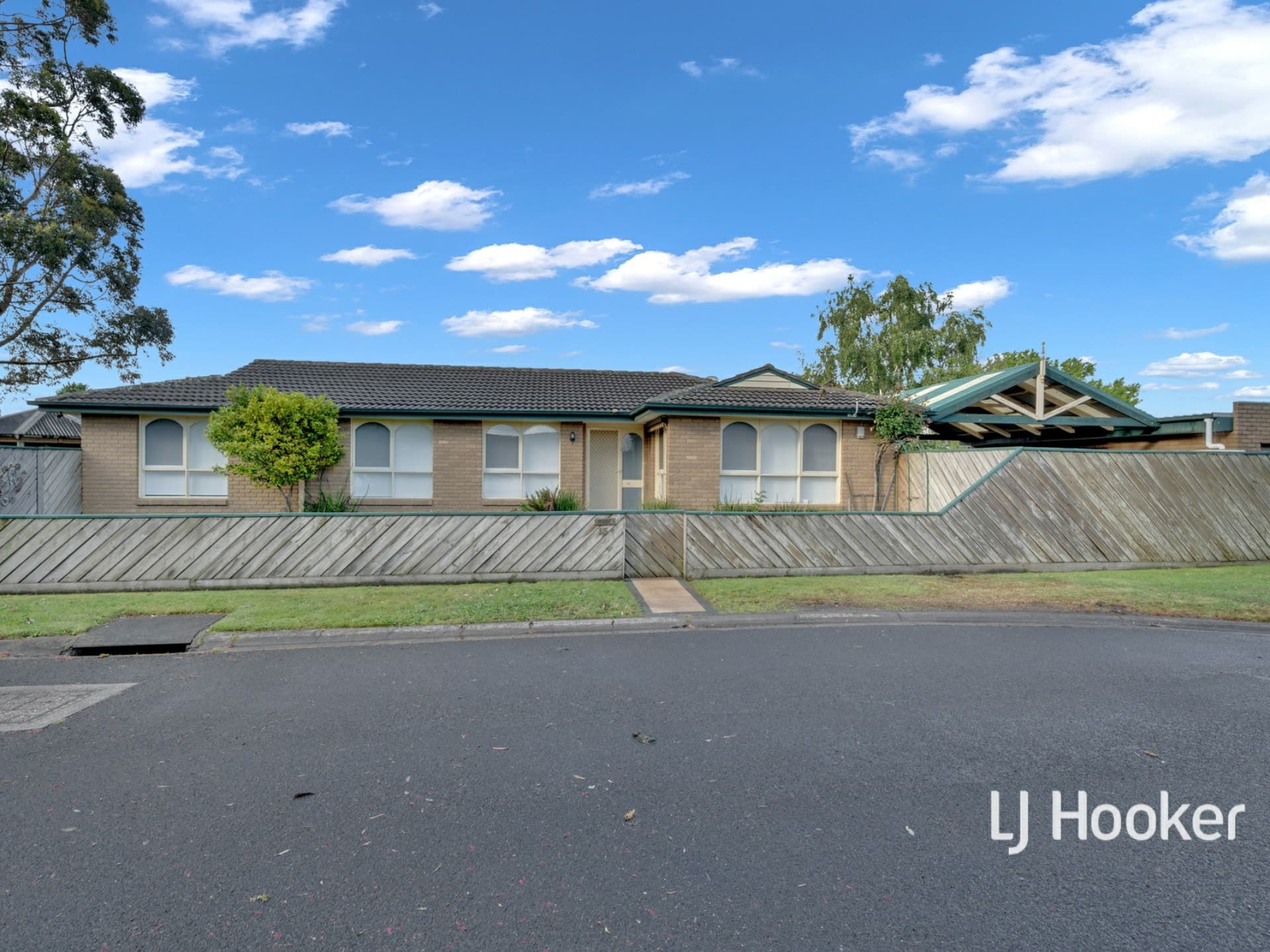 13 Glenwood Court Cranbourne VIC, Cranbourne - Image 1