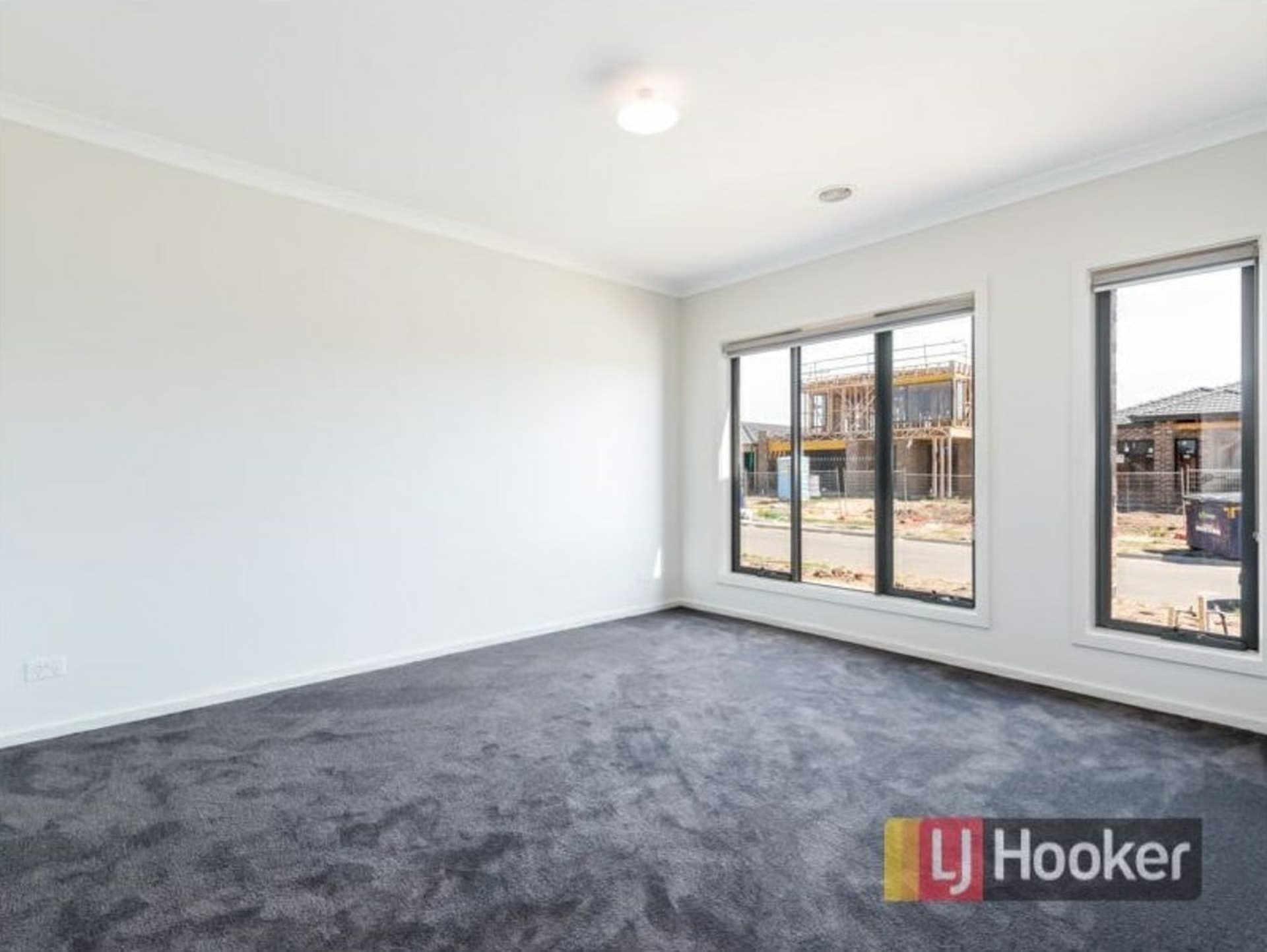 18 Chevrolet Road Cranbourne East VIC, Cranbourne East - Thumbnail 5