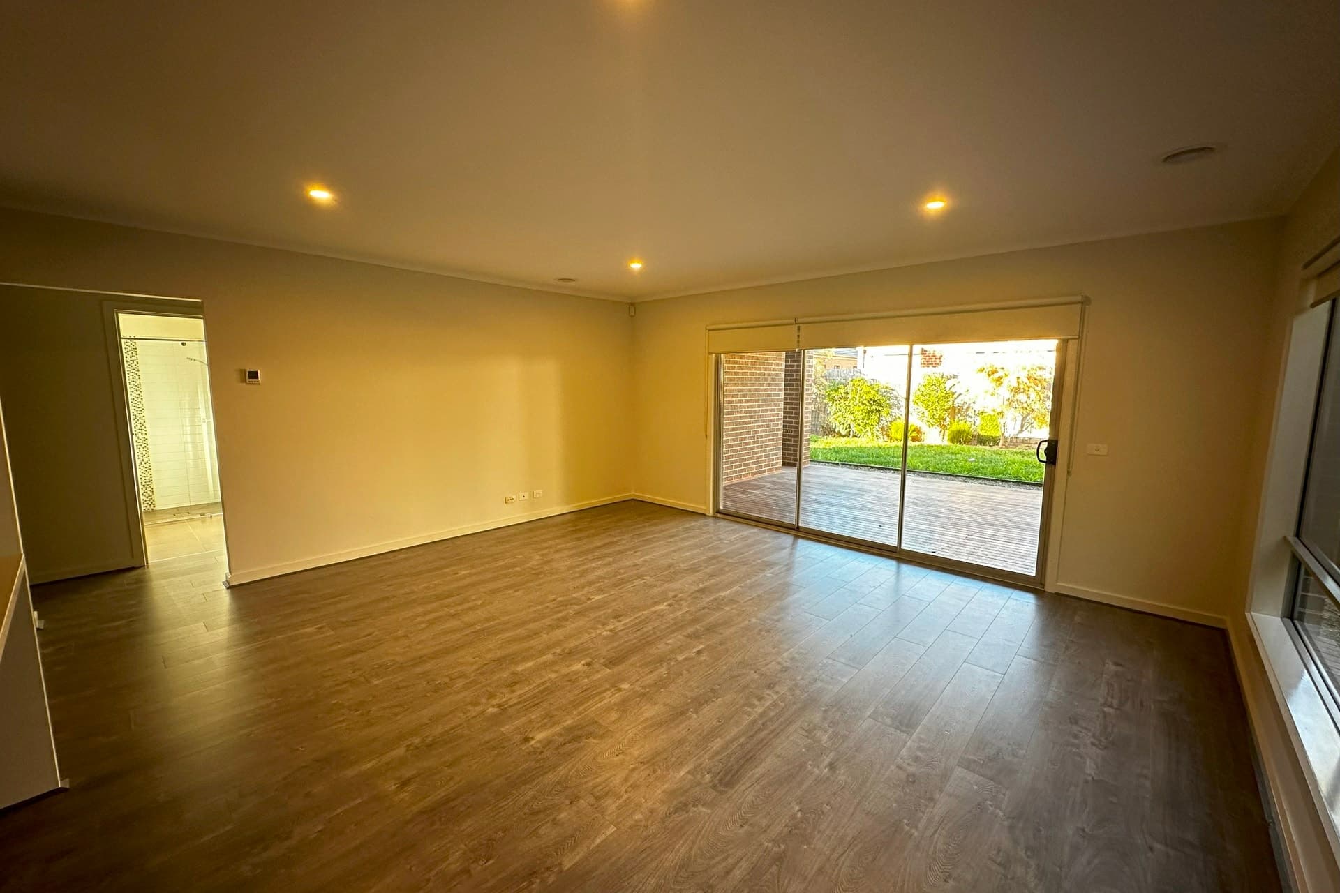 32 Heather Grove Cranbourne East VIC, Cranbourne East - Thumbnail 4