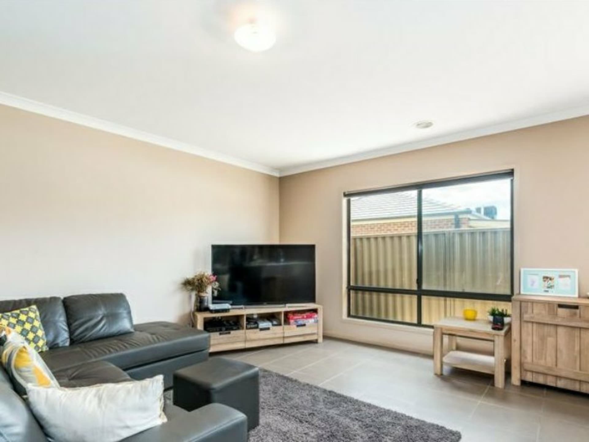 18 Cortula Road Cranbourne East VIC, Cranbourne East - Thumbnail 6