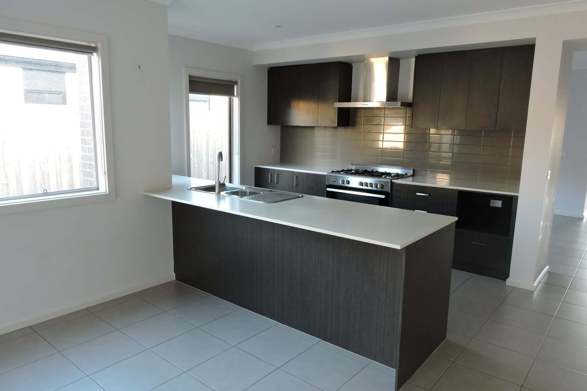 3 Dodge Terrace Cranbourne East VIC, Cranbourne East - Thumbnail 5