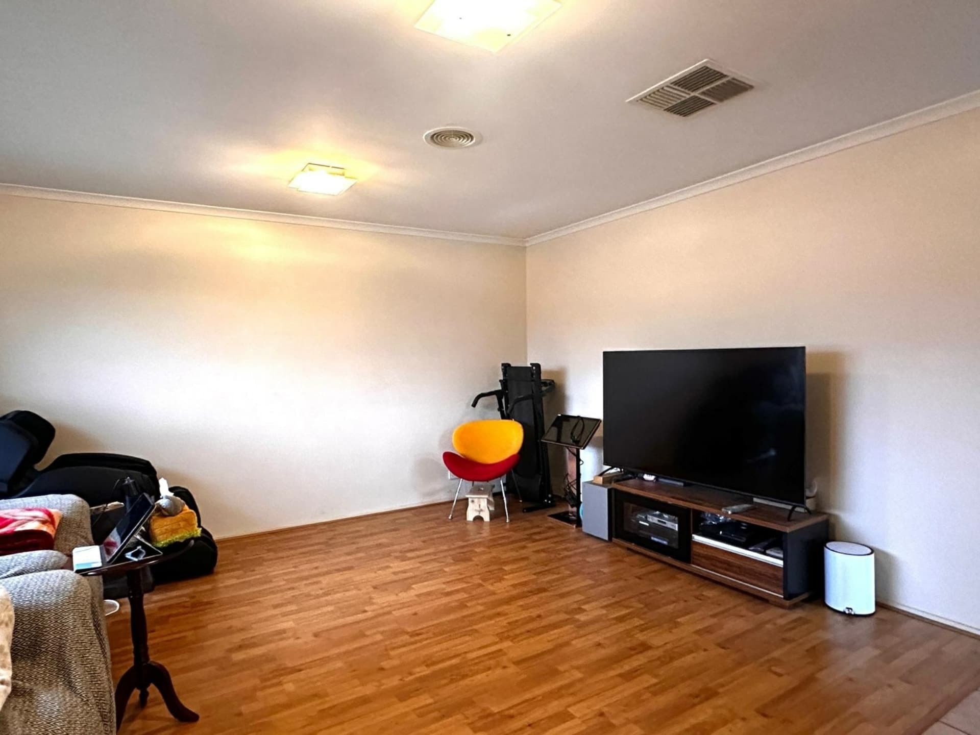 12 Butterwick Terrace Cranbourne East VIC, Cranbourne East - Thumbnail 2