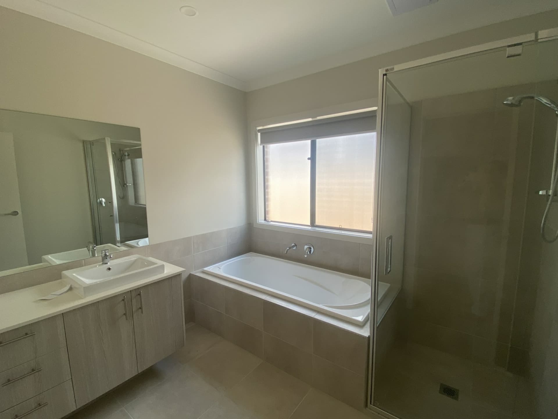 9 Camaro Drive Cranbourne East VIC, Cranbourne East - Image 1