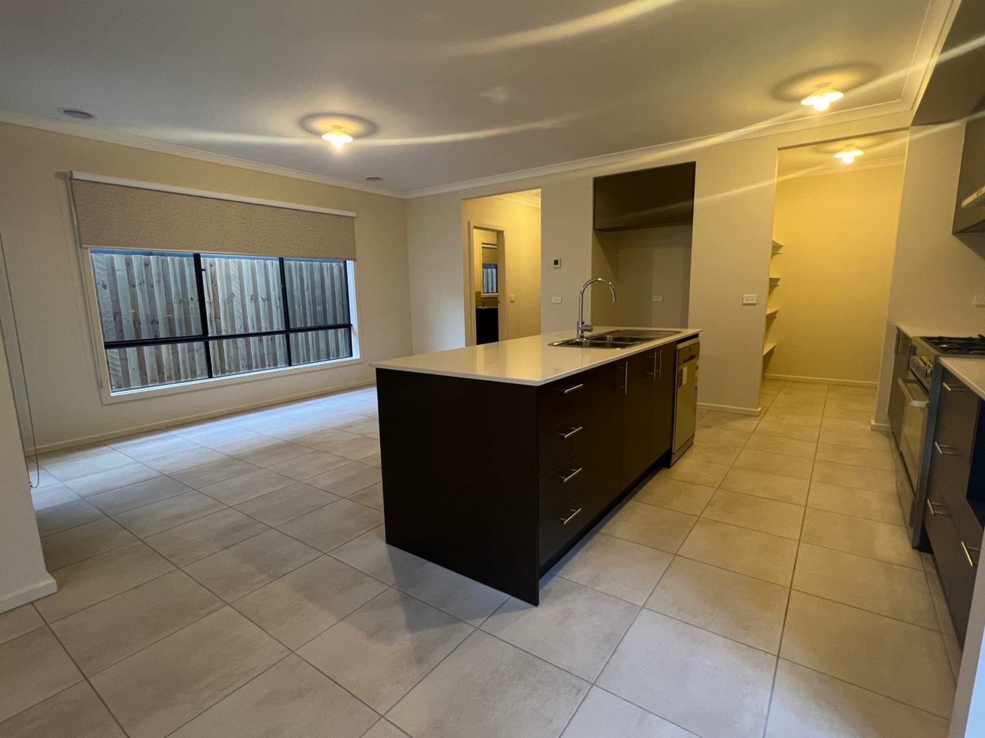 4 Maserati Way Cranbourne East VIC, Cranbourne East - Thumbnail 2