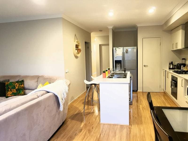12 Canmore Street Cranbourne East VIC, Cranbourne East - Image 1